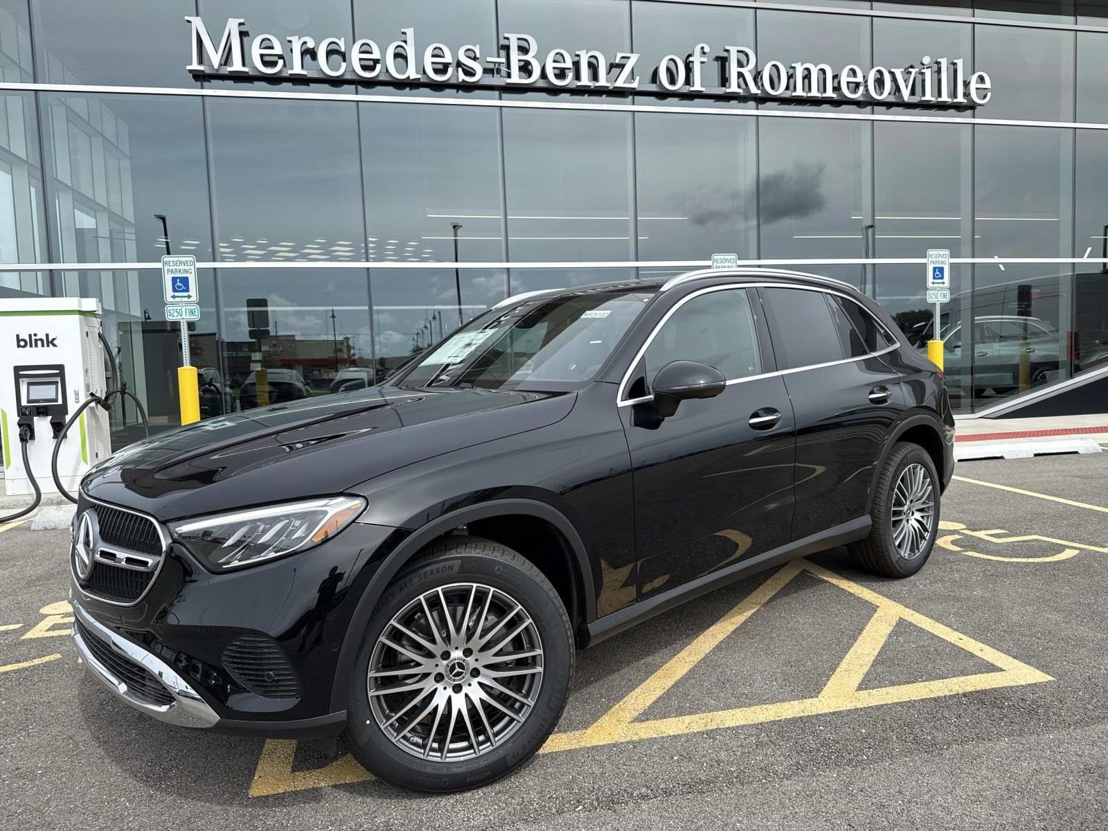 2026 Mercedes-Benz GLC GLC 300 4MATIC's photo