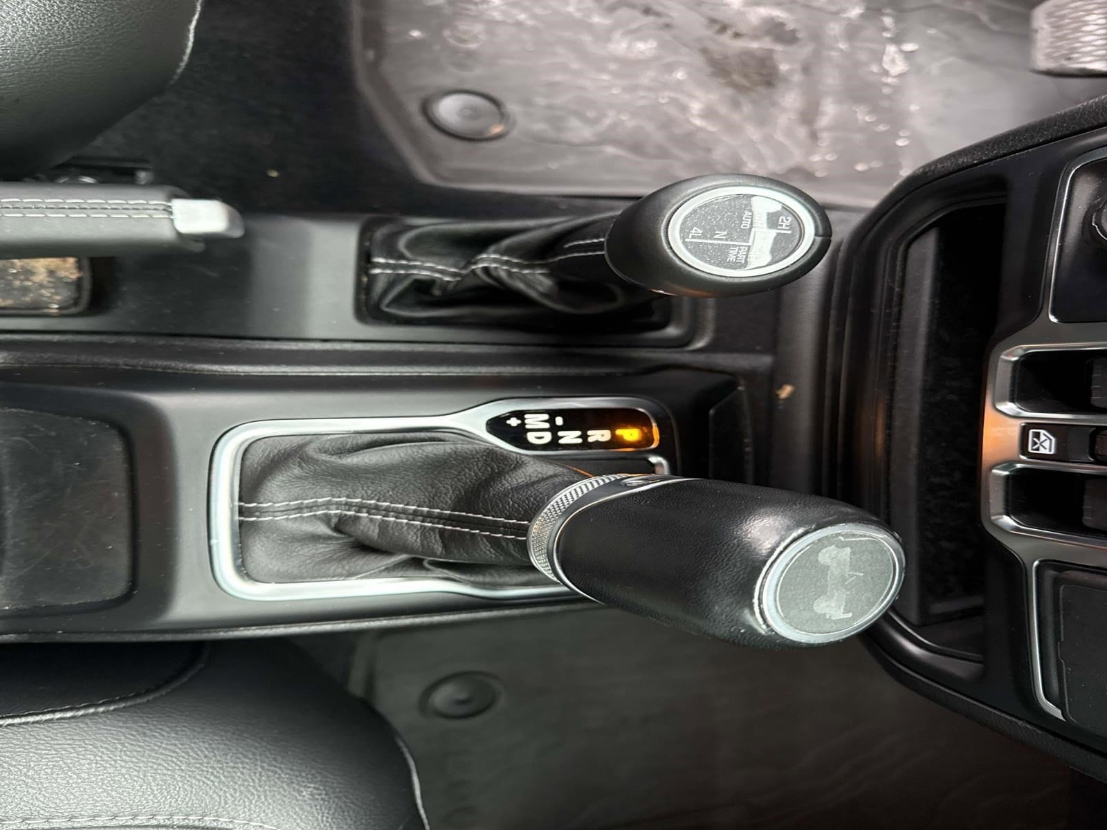 2022 JEEP WRANGLER - Image 26