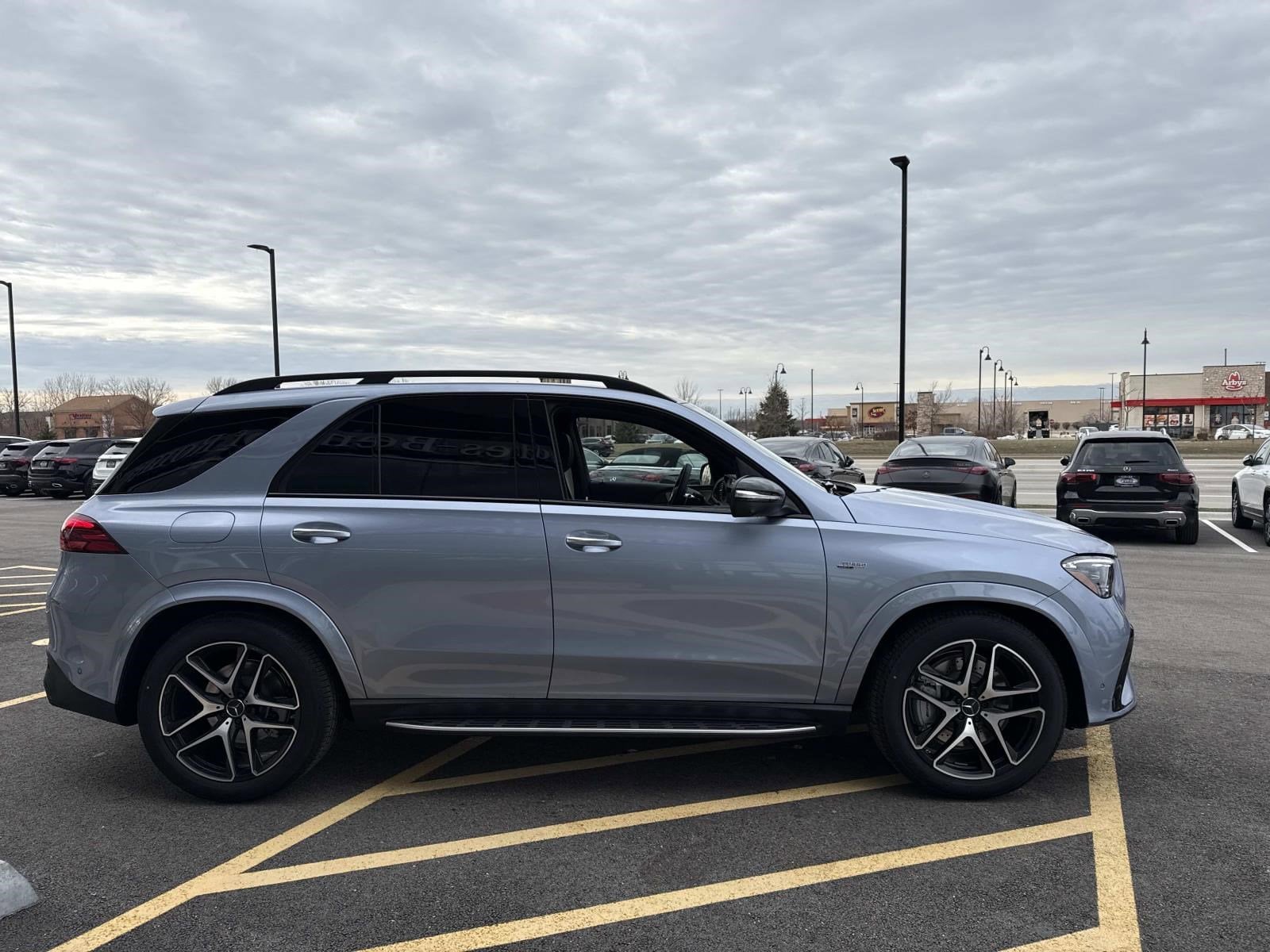 2026 Mercedes-Benz GLE AMG GLE 53 - Photo 6