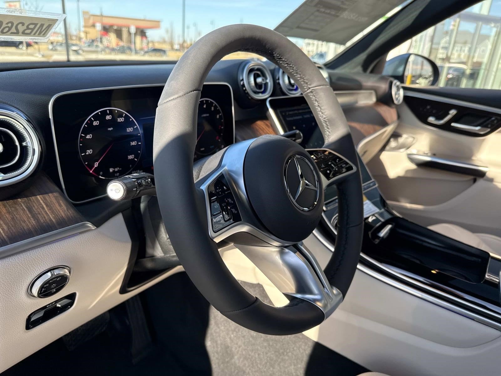 2026 MERCEDES-BENZ GLC-CLASS - Image 30