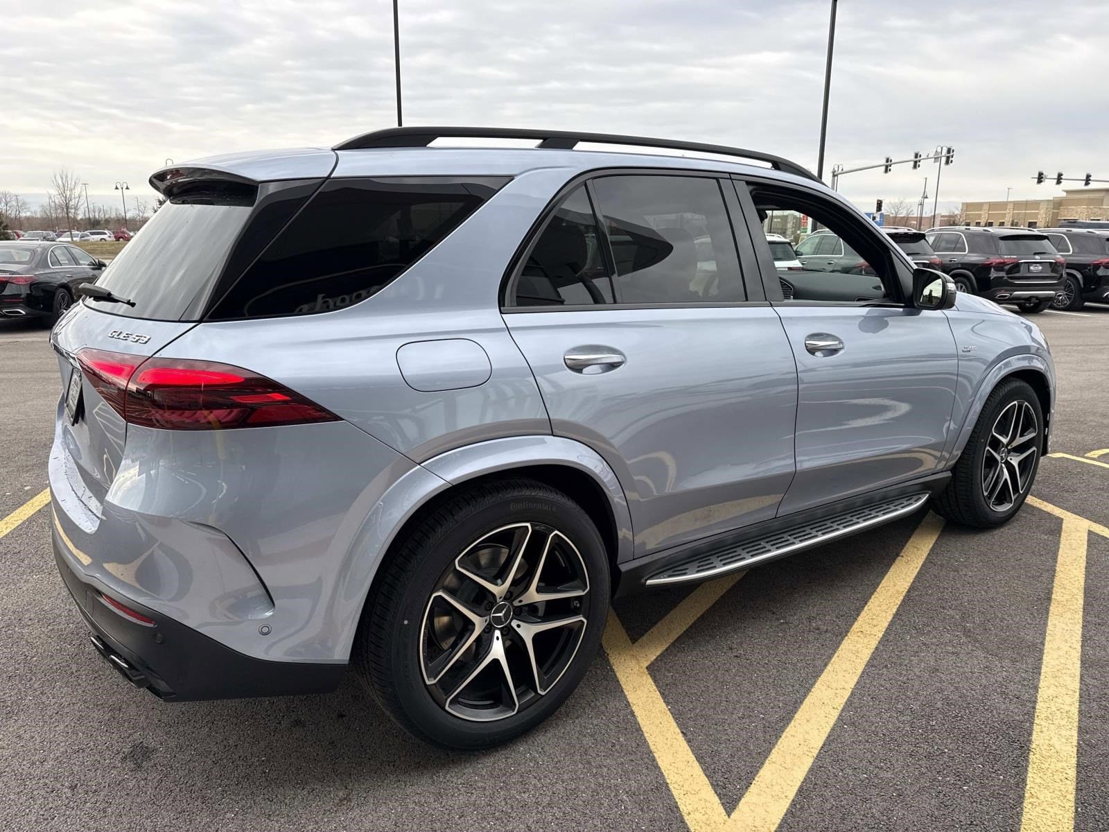 2026 Mercedes-Benz GLE AMG GLE 53 - Photo 7