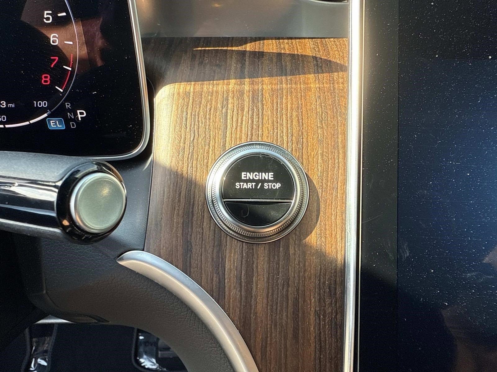 2025 MERCEDES-BENZ GLC-CLASS - Image 36