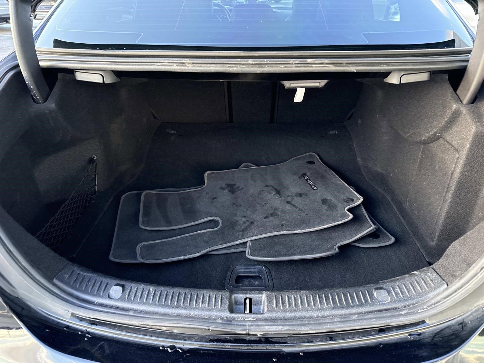 2021 MERCEDES-BENZ E-CLASS - Image 10