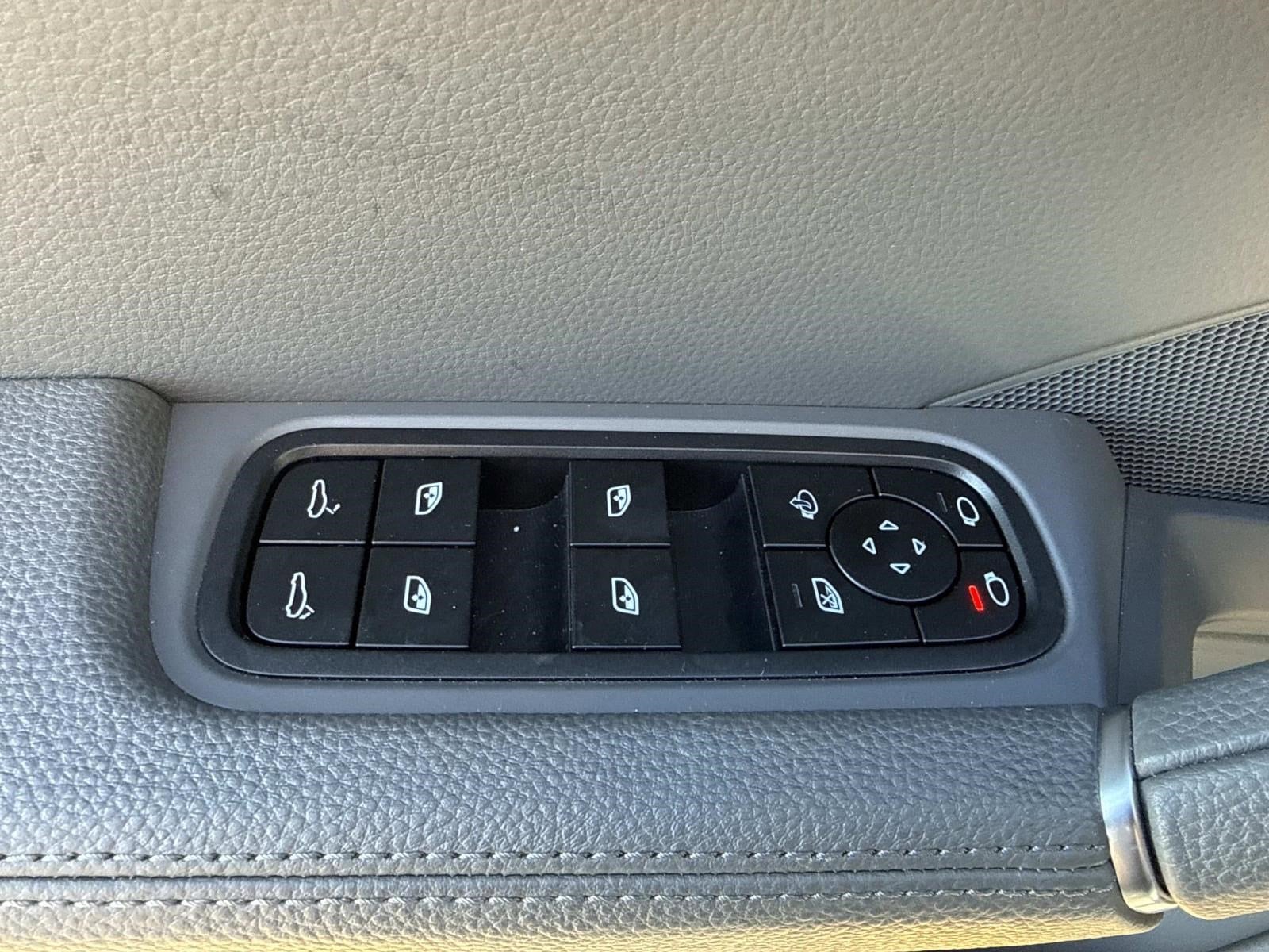 2023 PORSCHE CAYENNE - Image 23