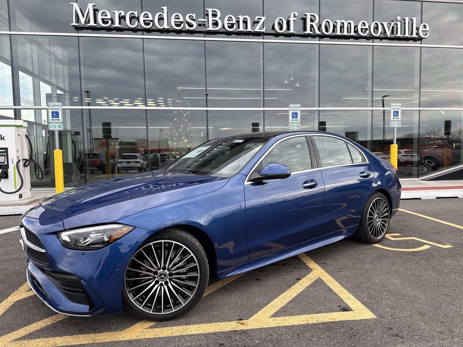 2026 Mercedes-Benz C-Class Sedan C 300's photo