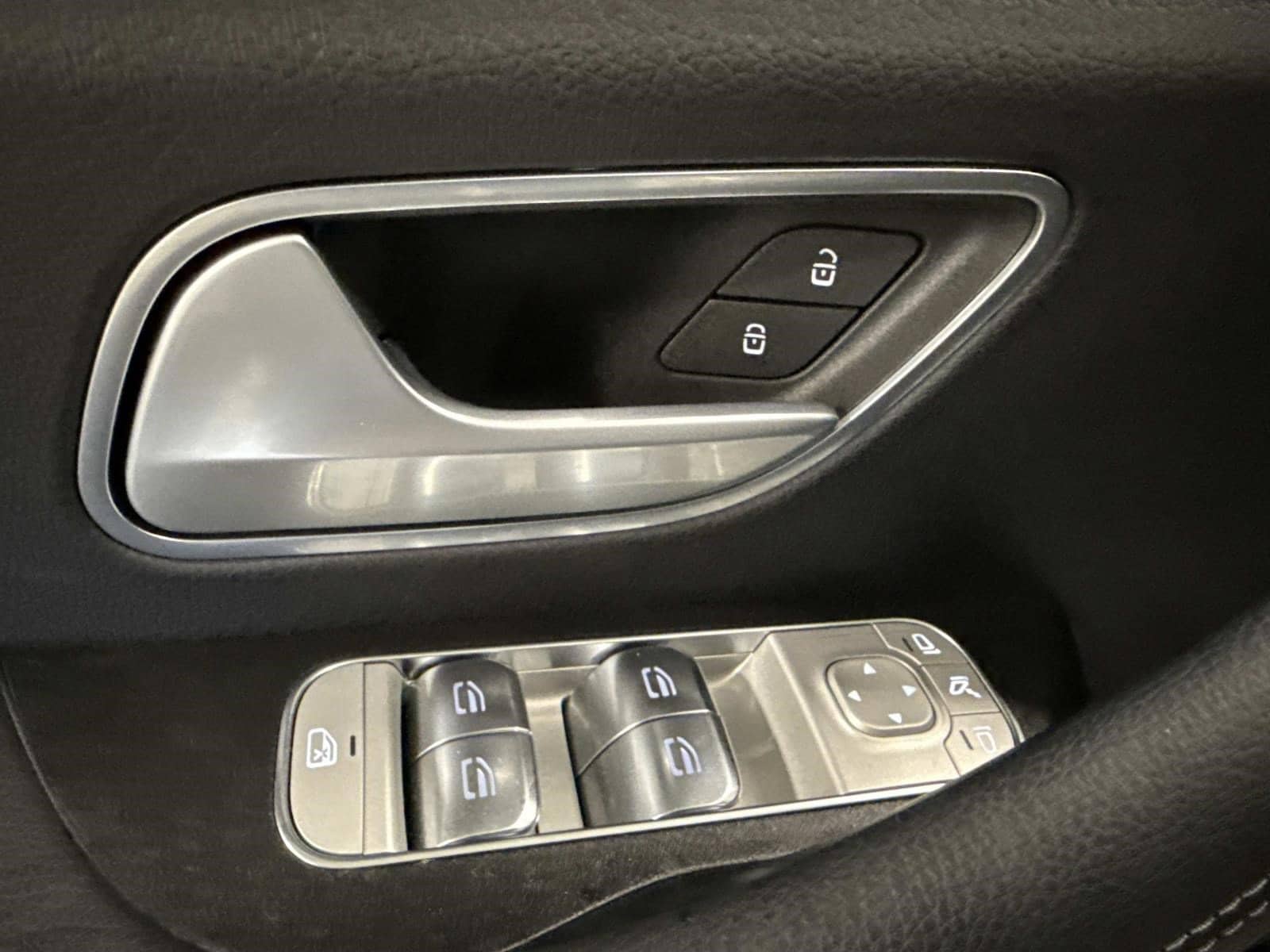 2025 MERCEDES-BENZ GLE-CLASS - Image 25