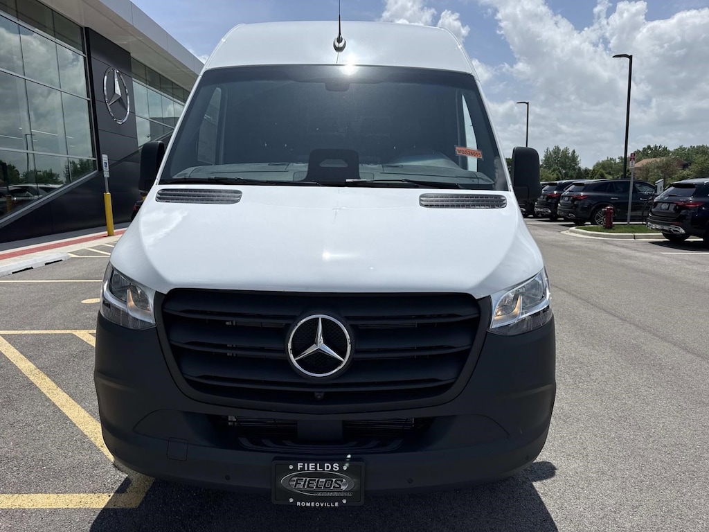 New 2026 Mercedes-Benz Sprinter Crew Van High Roof 4-Cyl Diesel Van Crew Van