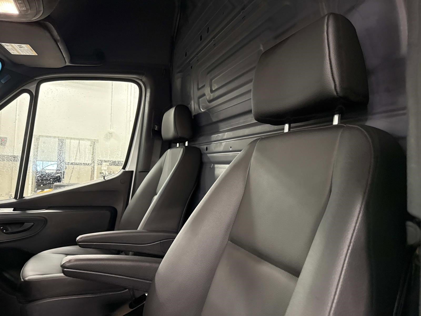 2025 MERCEDES-BENZ SPRINTER - Image 15