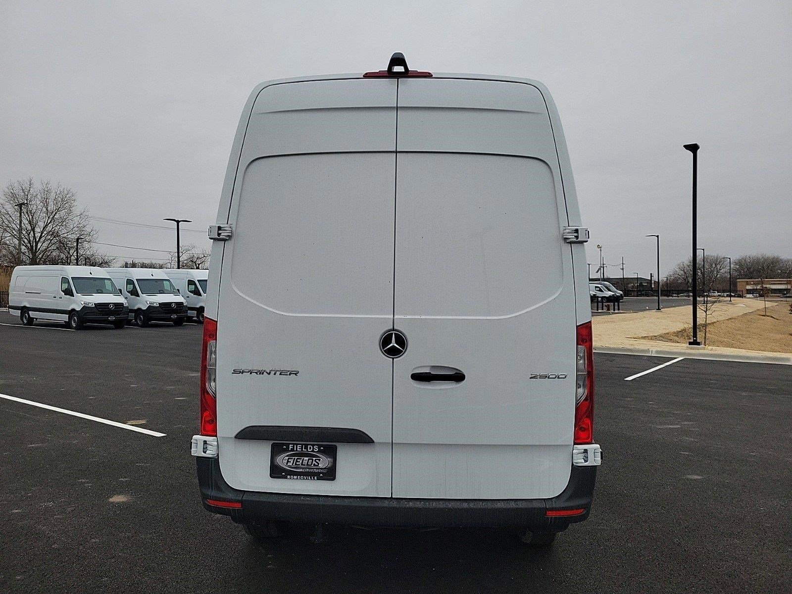 2025 MERCEDES-BENZ SPRINTER - Image 12