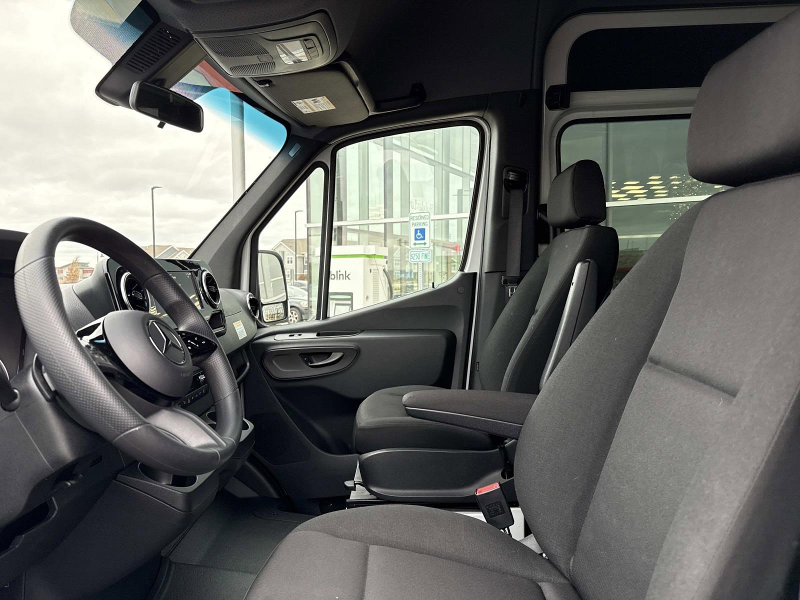 2025 MERCEDES-BENZ SPRINTER - Image 21