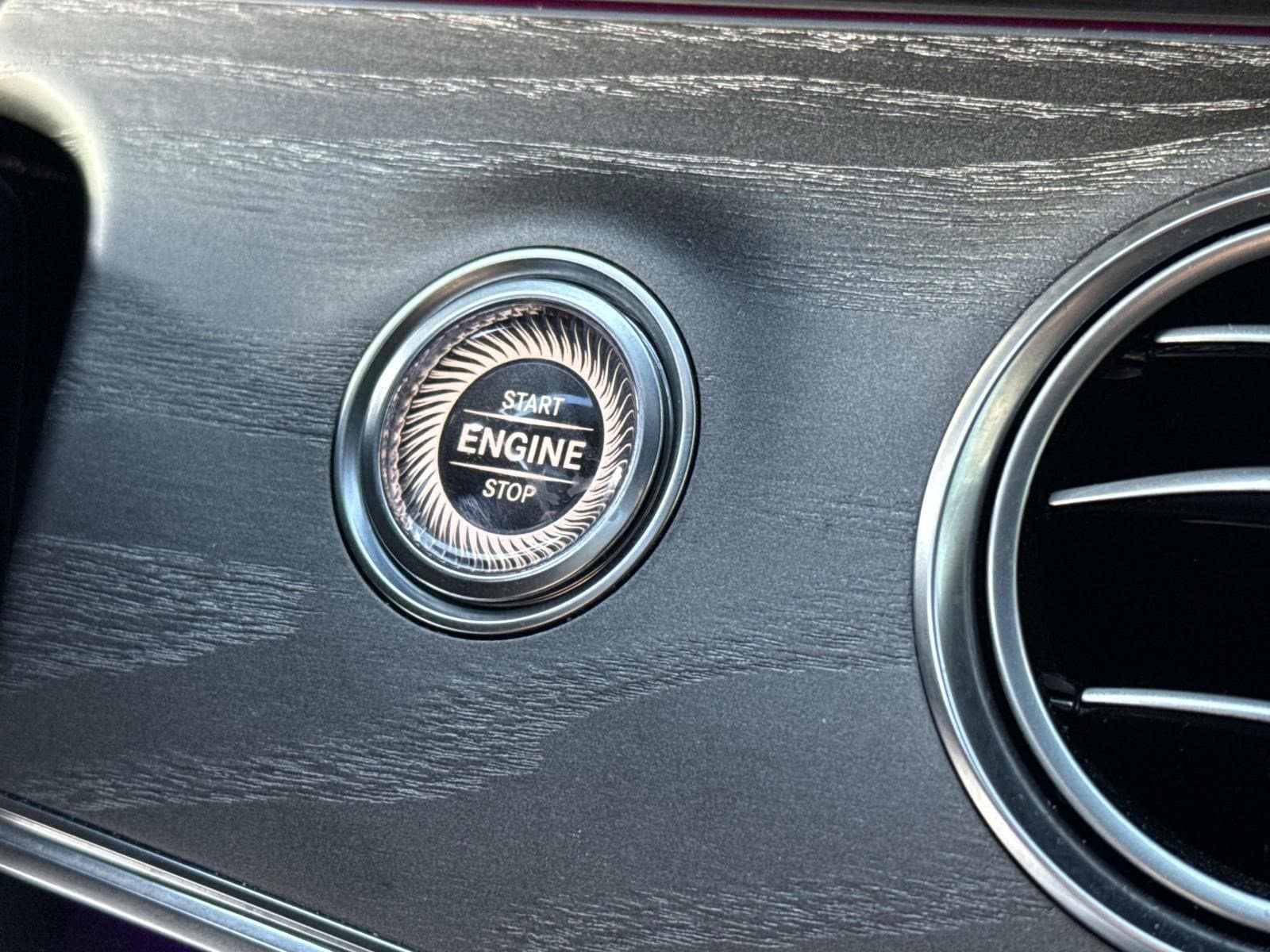 2021 MERCEDES-BENZ E-CLASS - Image 38