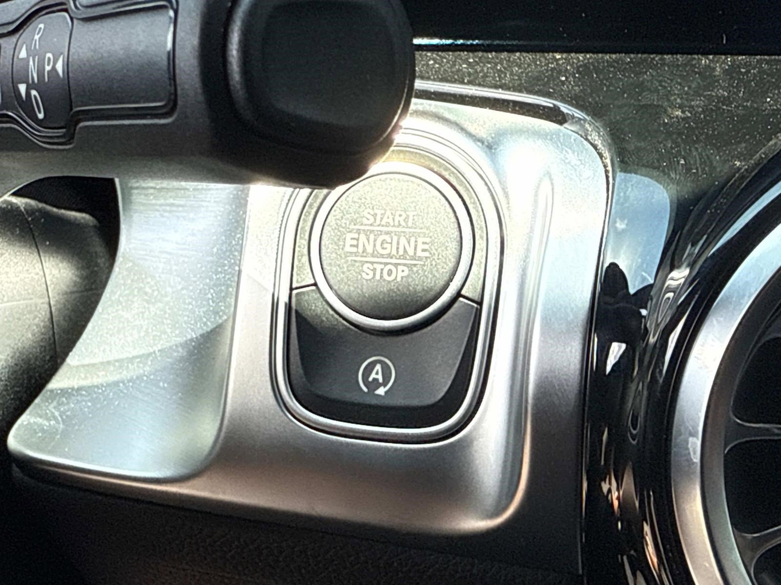 2025 MERCEDES-BENZ GLB-CLASS - Image 38