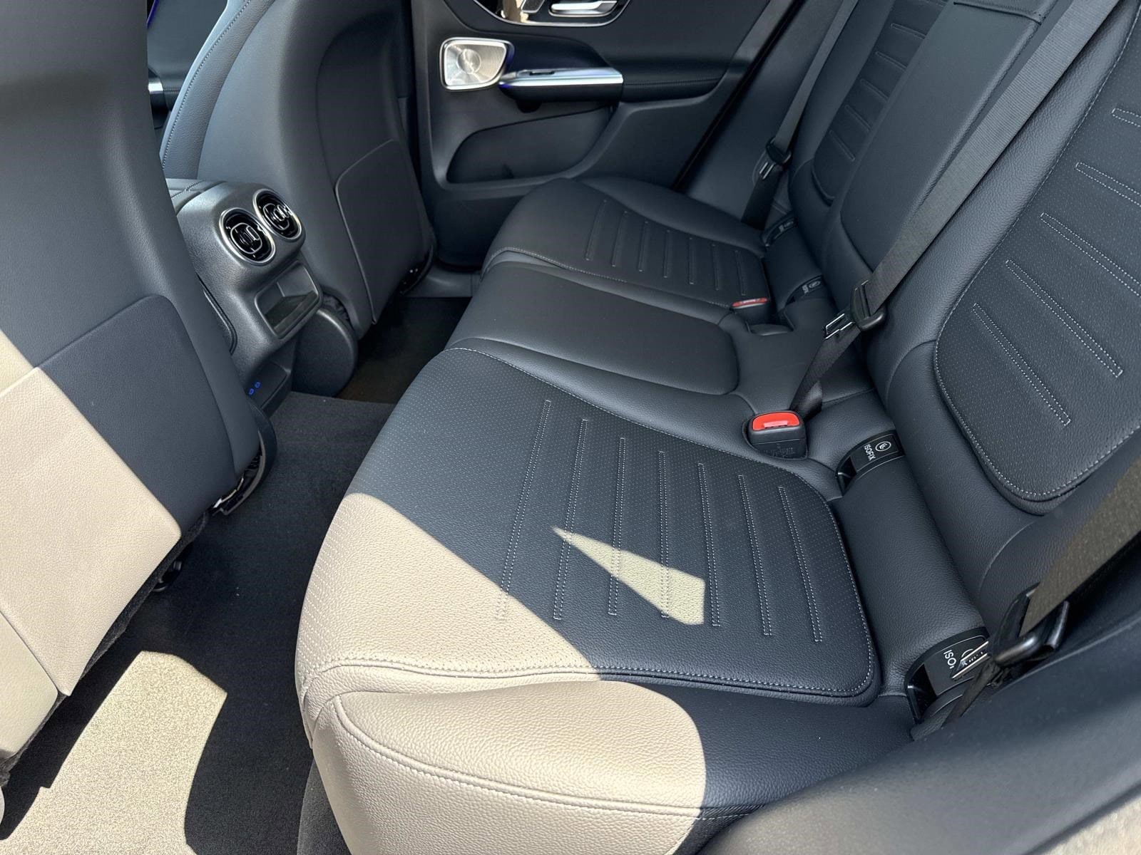 2026 MERCEDES-BENZ GLC-CLASS - Image 15