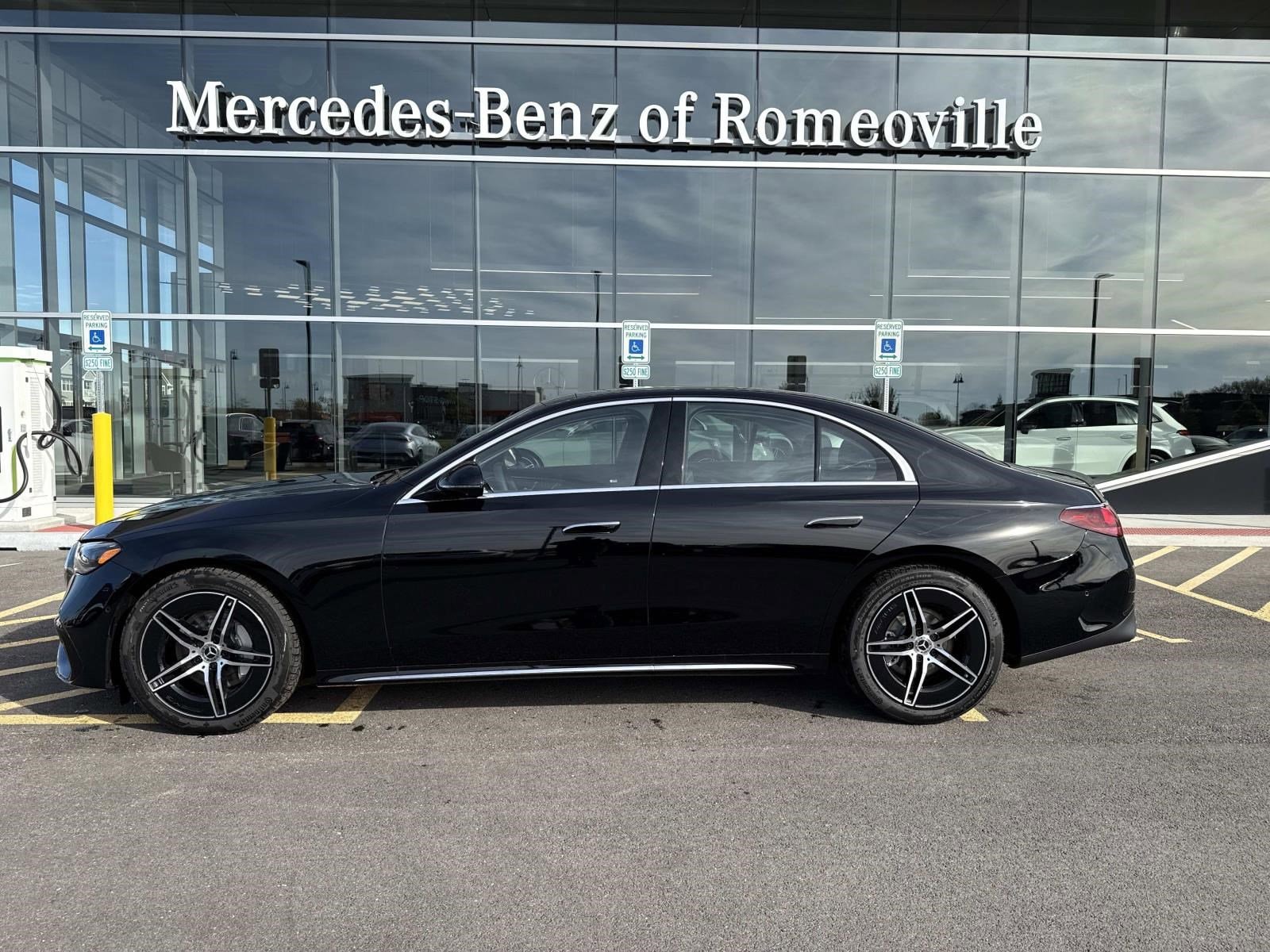 2026 MERCEDES-BENZ E-CLASS - Image 2