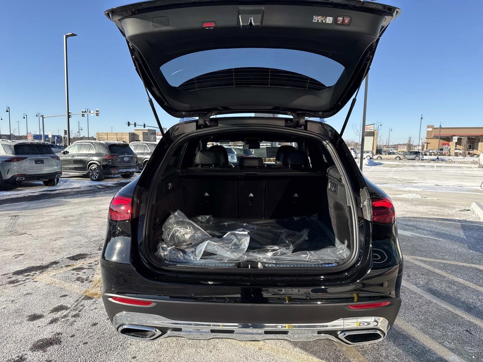 2026 MERCEDES-BENZ GLC-CLASS - Image 9