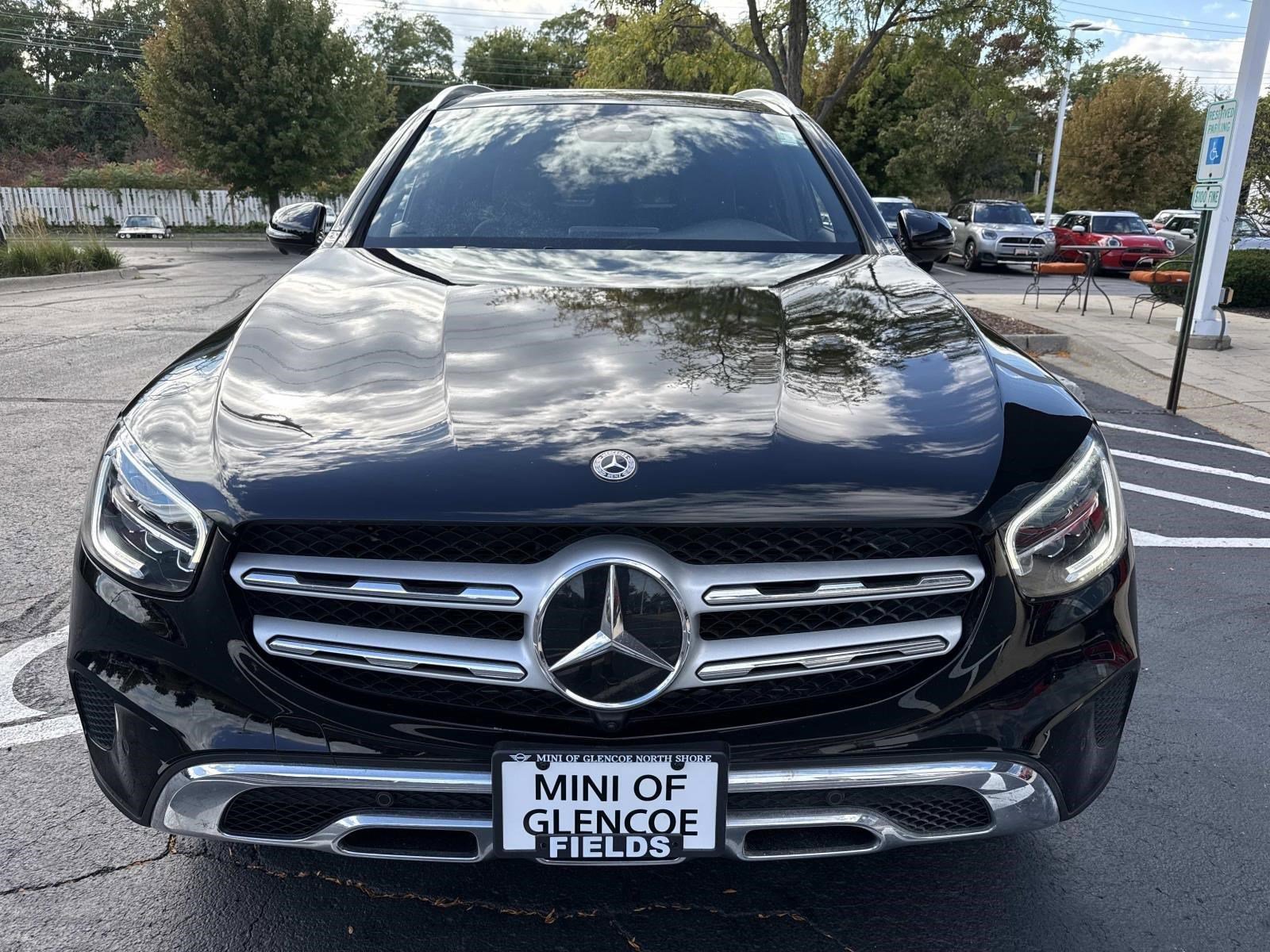 2022 Mercedes Benz GLC 300 4MATIC photo 2