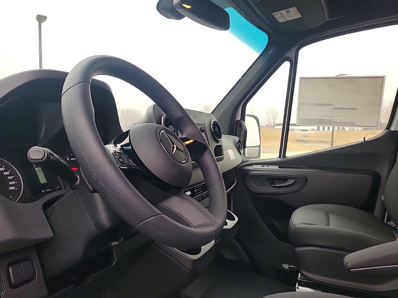 2025 MERCEDES-BENZ SPRINTER - Image 21