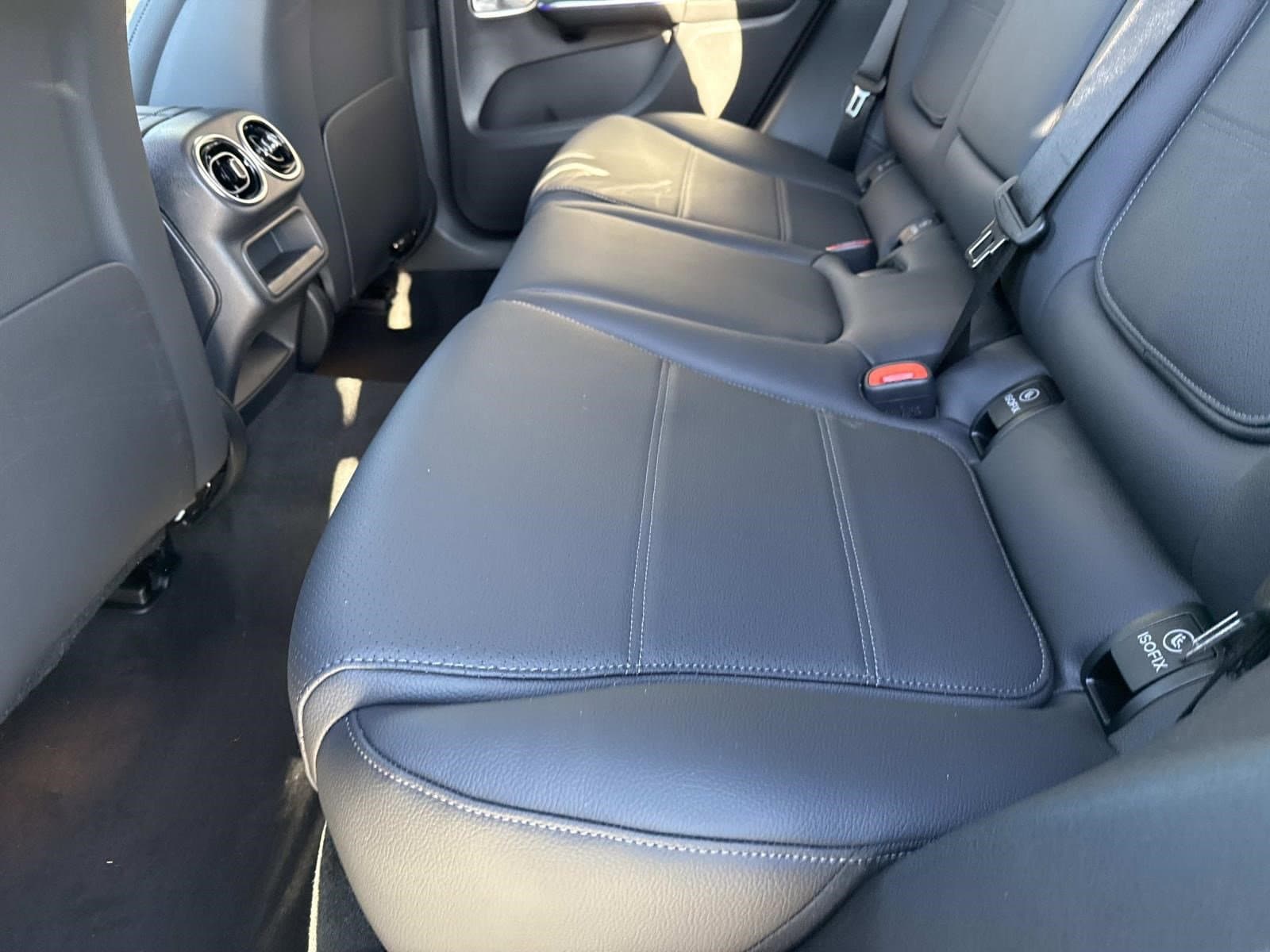 2026 MERCEDES-BENZ GLC-CLASS - Image 17