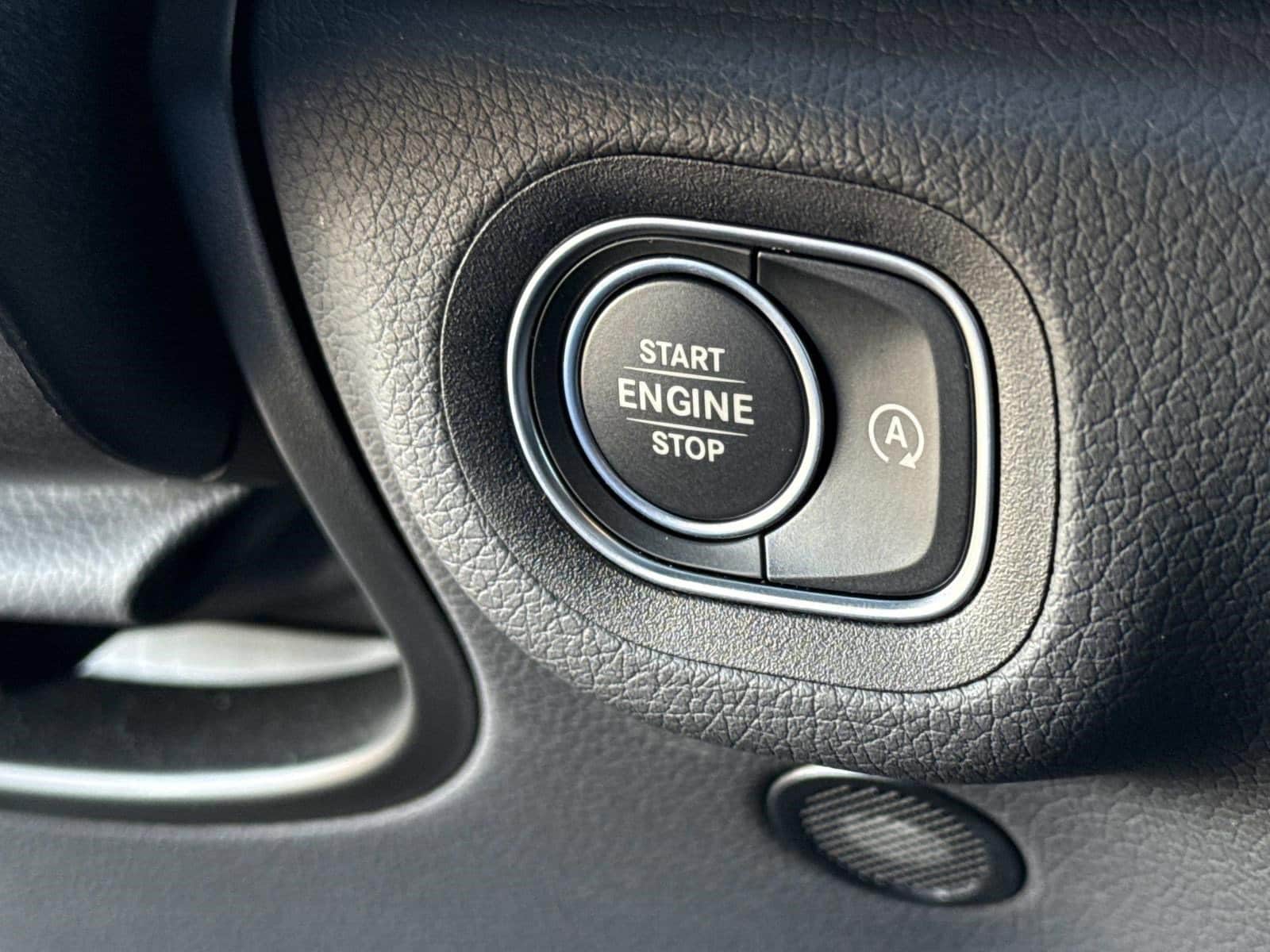 2025 MERCEDES-BENZ GLE-CLASS - Image 38