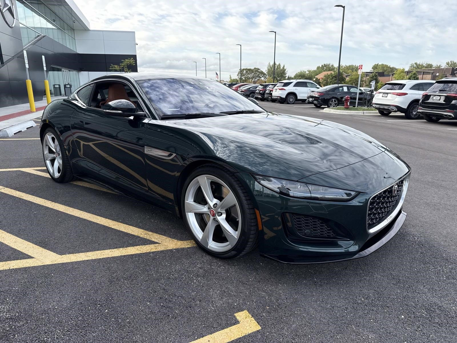 2021 Jaguar F-TYPE R-Dynamic photo 4
