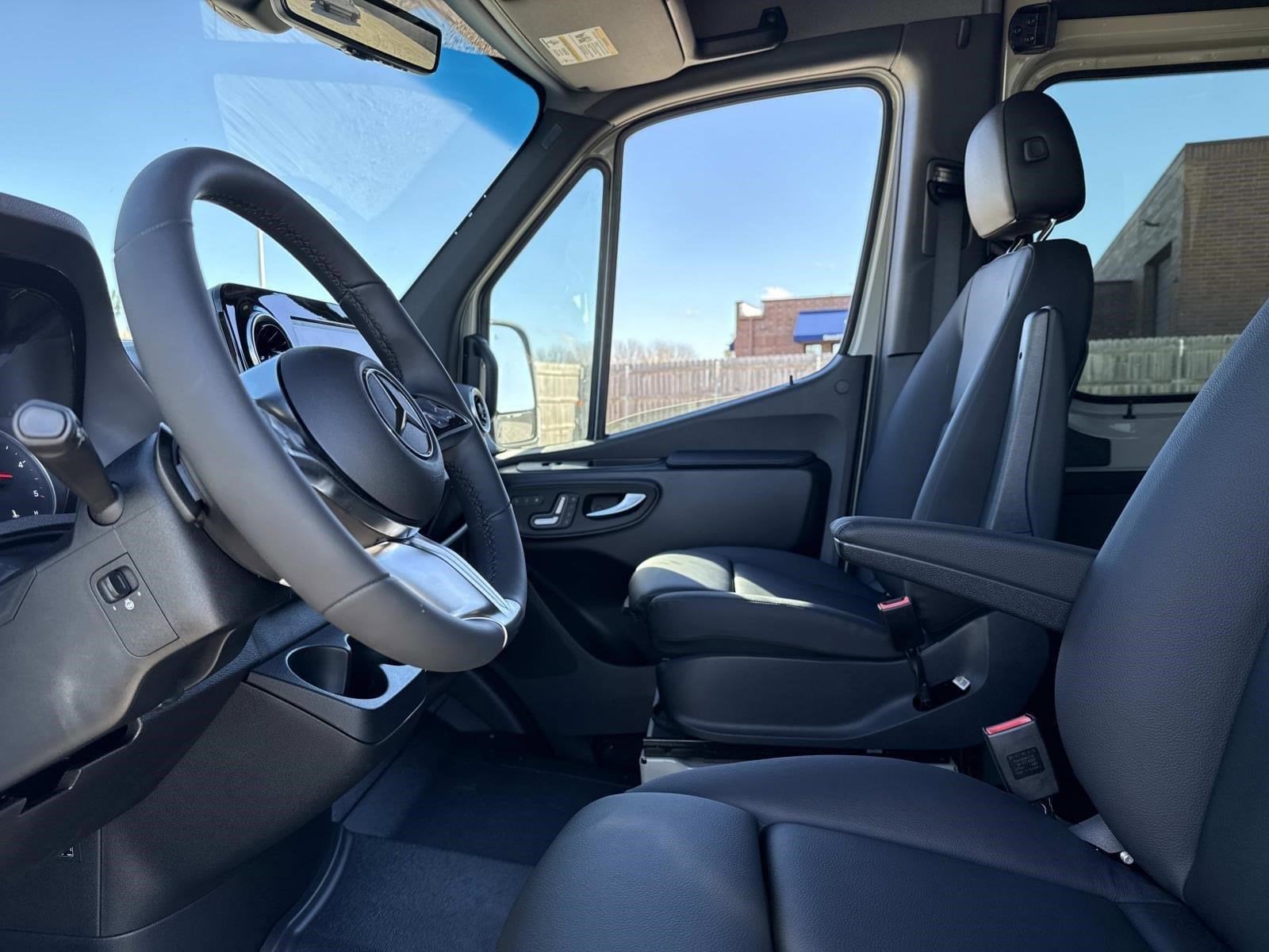 2026 MERCEDES-BENZ SPRINTER - Image 21