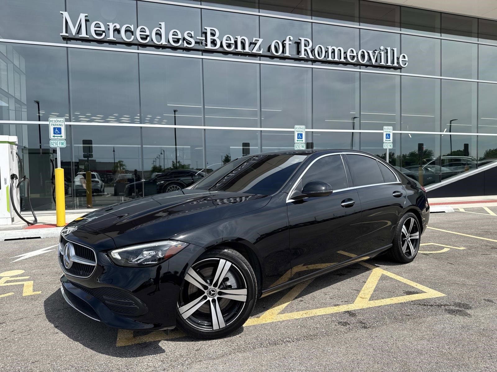 2022 Mercedes-Benz C-Class C 300 4MATIC's photo