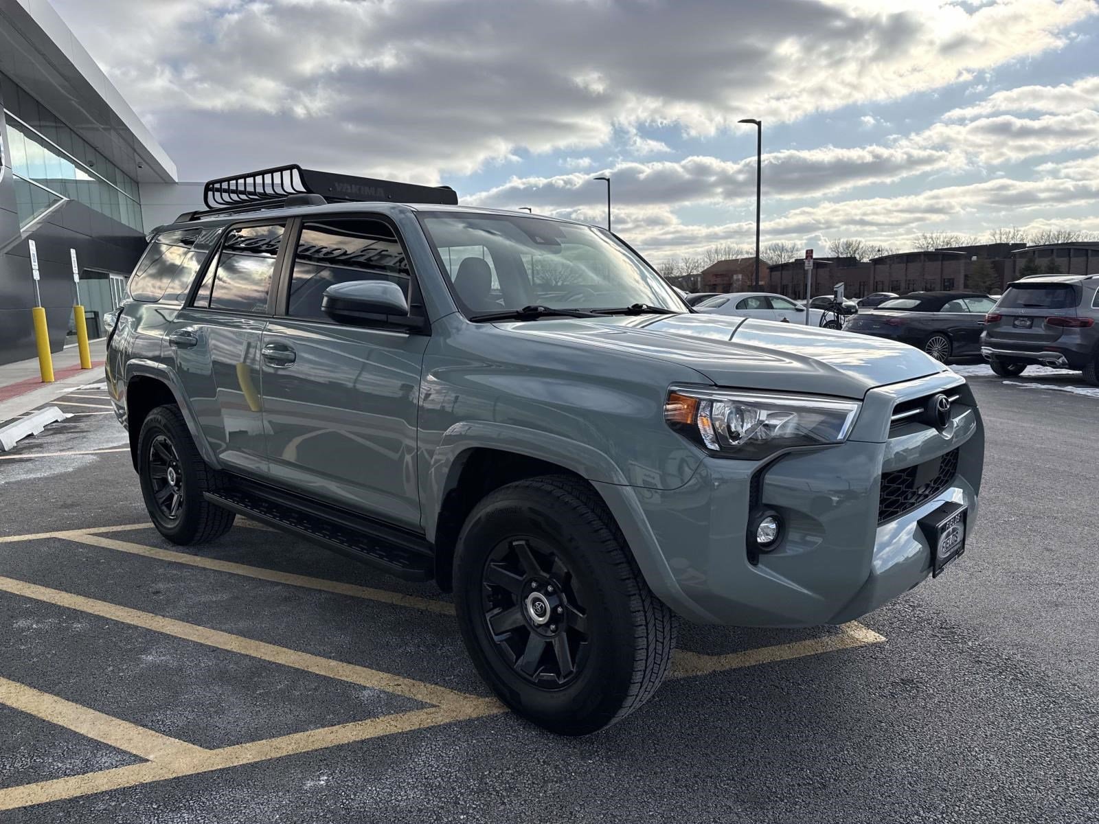 2022 TOYOTA 4RUNNER - Image 4