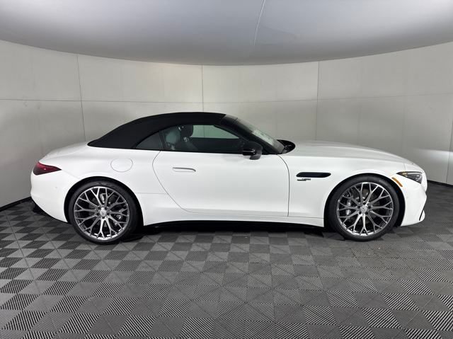 ★レア★The World Of AMG Calendar2025-EVO014 New 2025 Mercedes-Benz AMG SL 43 For Sale at Mercedes-Benz