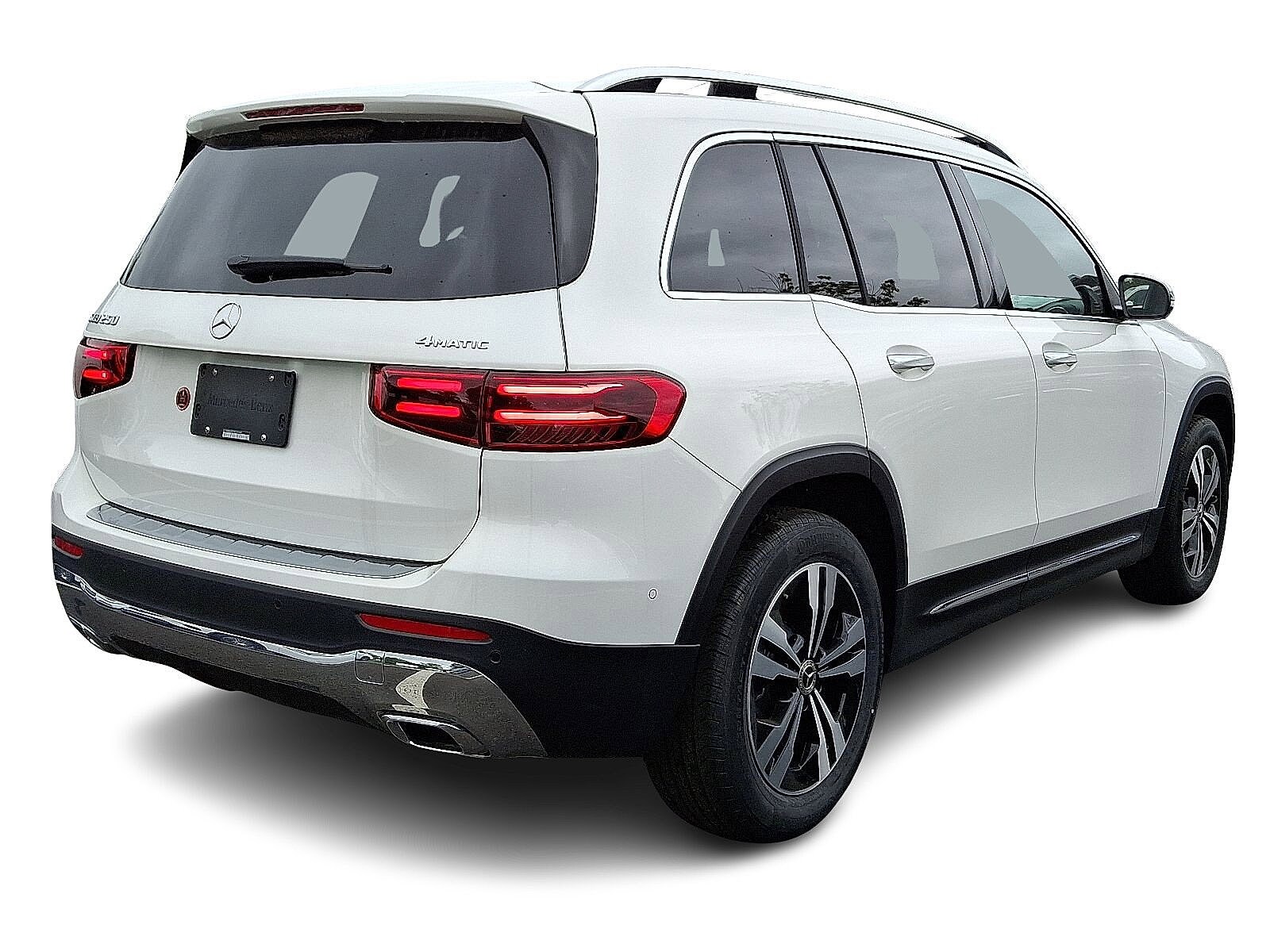 2025 Mercedes Benz GLB 250 4MATIC photo 2