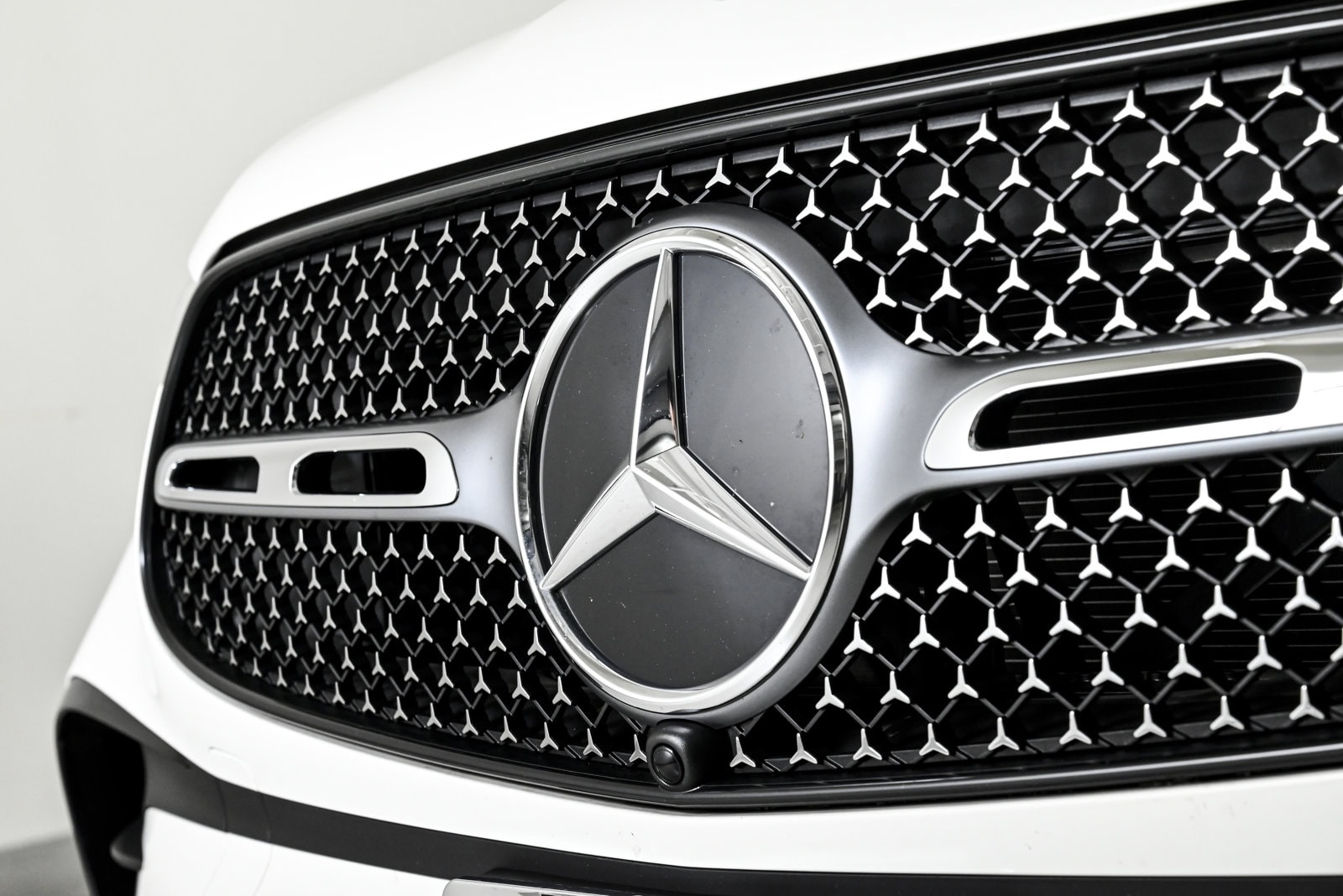 2025 MERCEDES-BENZ GLC-CLASS - Image 3