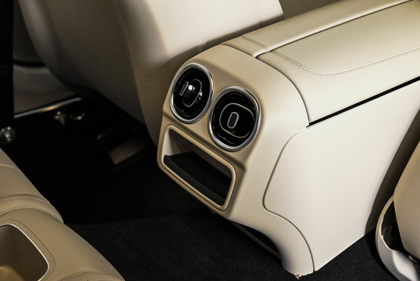 2026 MERCEDES-BENZ CLE - Image 19