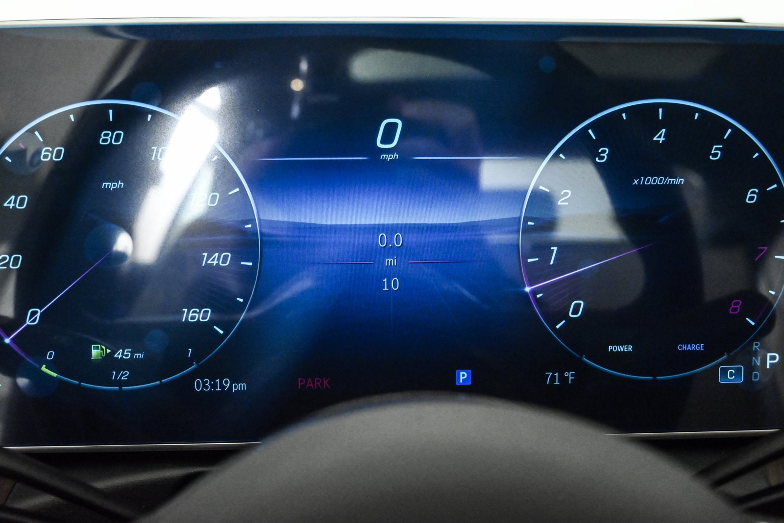 2025 MERCEDES-BENZ C-CLASS - Image 11