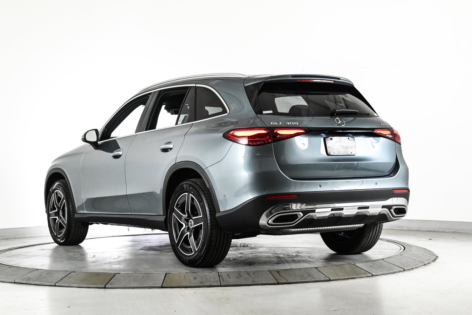 2026 MERCEDES-BENZ GLC-CLASS - Image 8