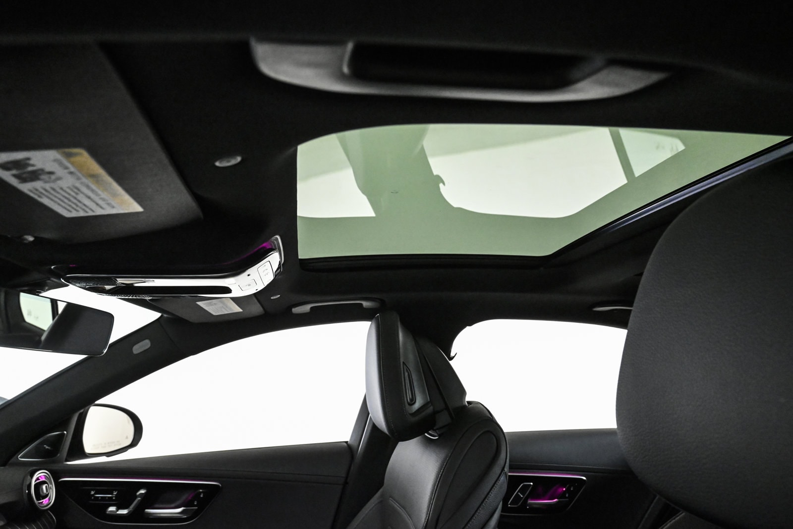 2025 MERCEDES-BENZ C-CLASS - Image 17