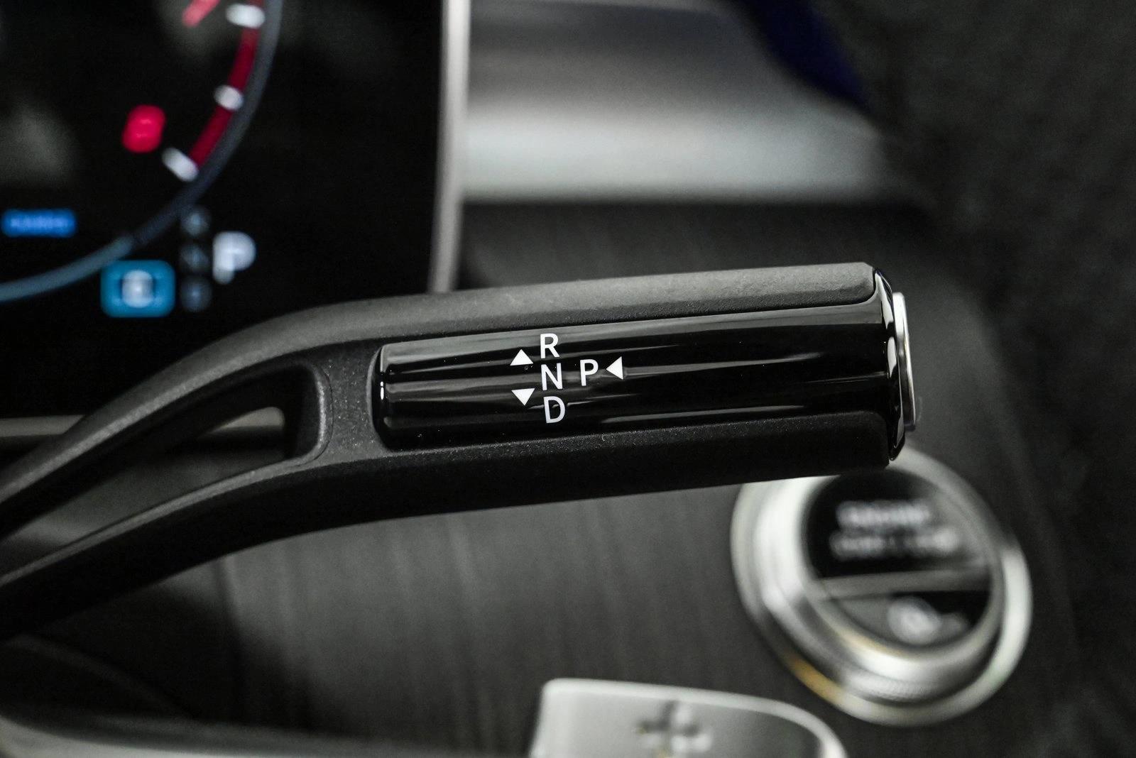 2026 MERCEDES-BENZ C-CLASS - Image 12