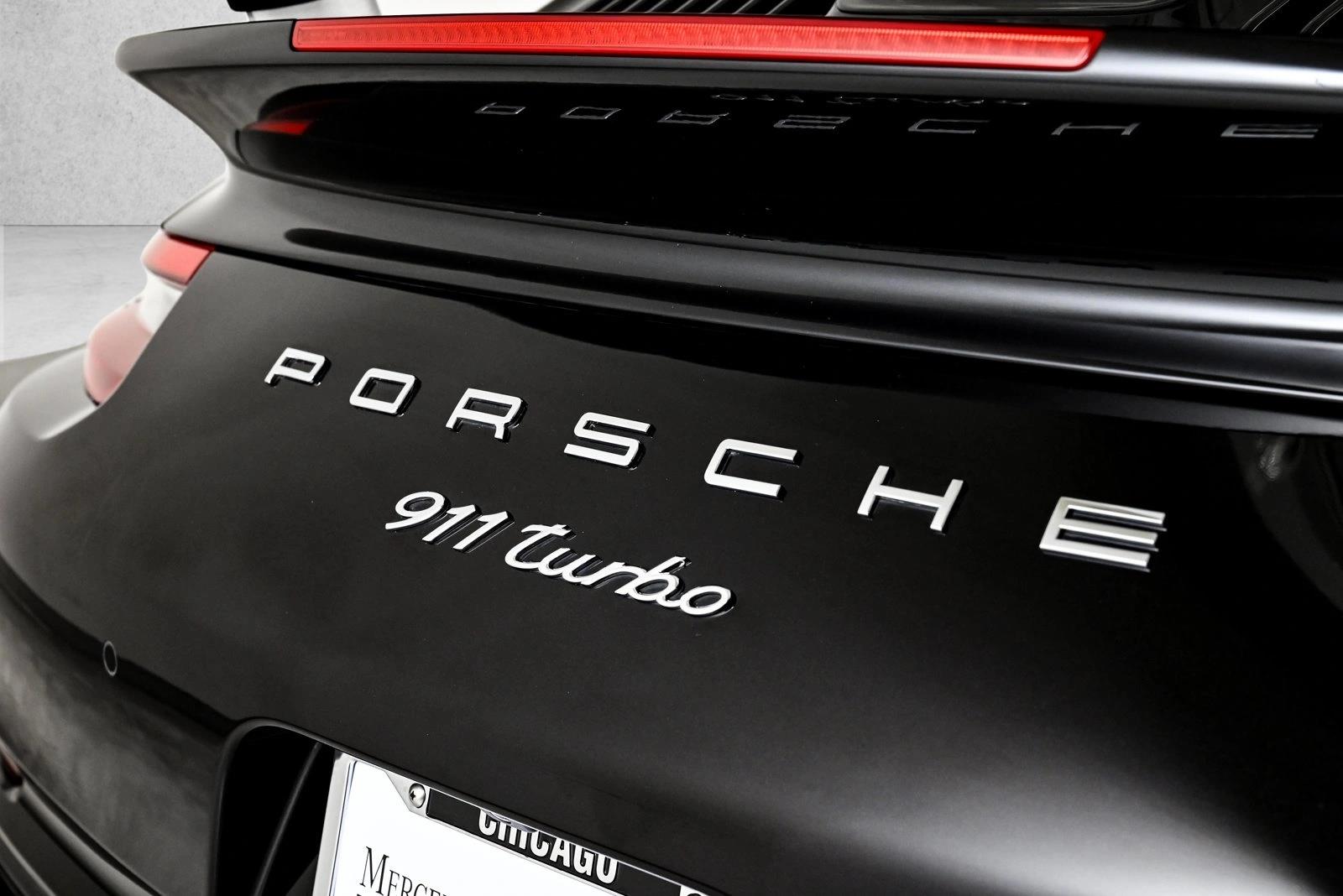 2018 PORSCHE 911 - Image 7