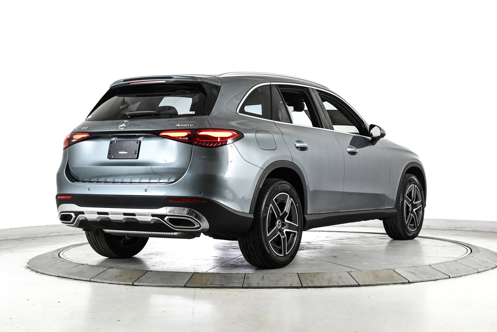 2026 MERCEDES-BENZ GLC-CLASS - Image 5