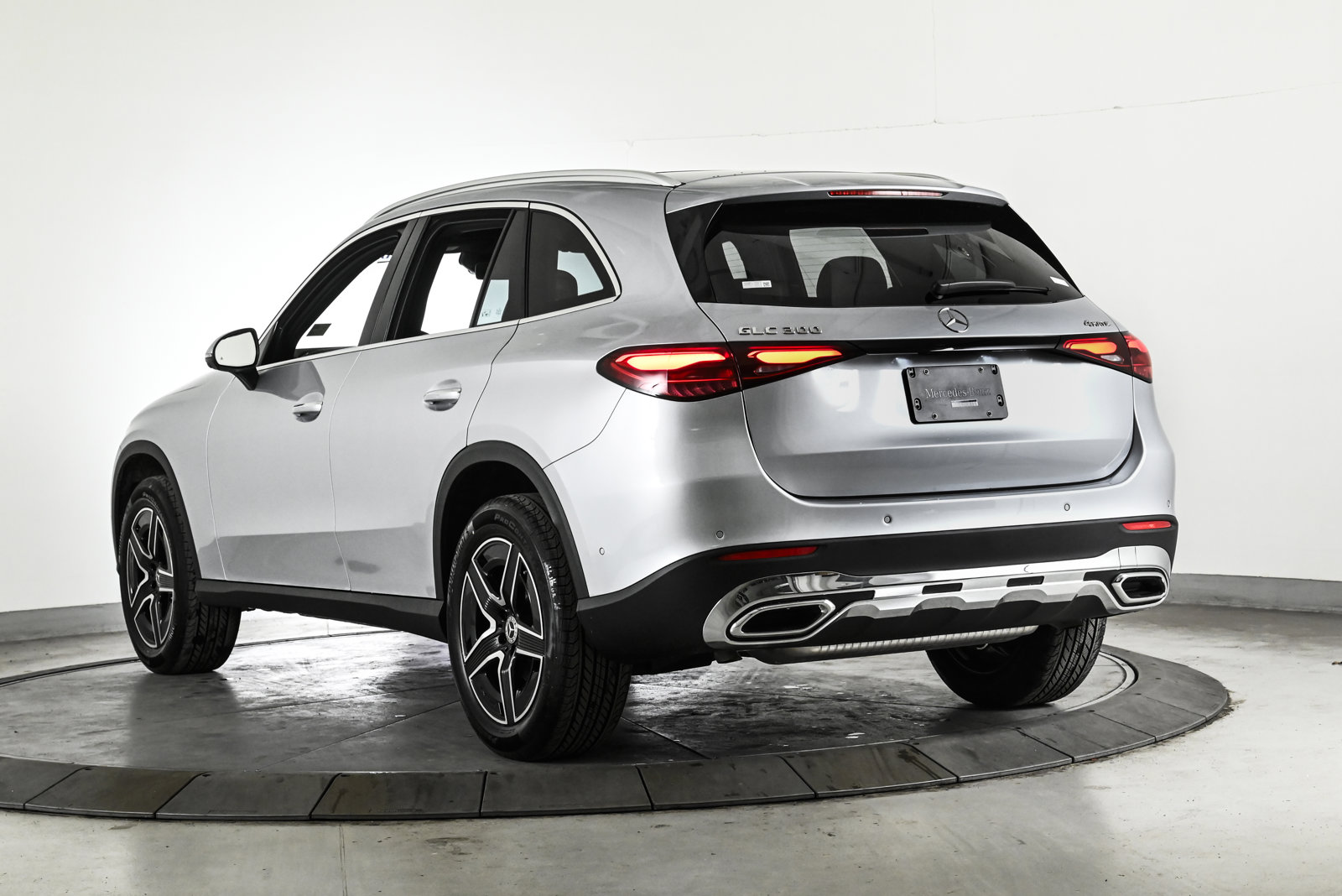 2026 MERCEDES-BENZ GLC-CLASS - Image 8