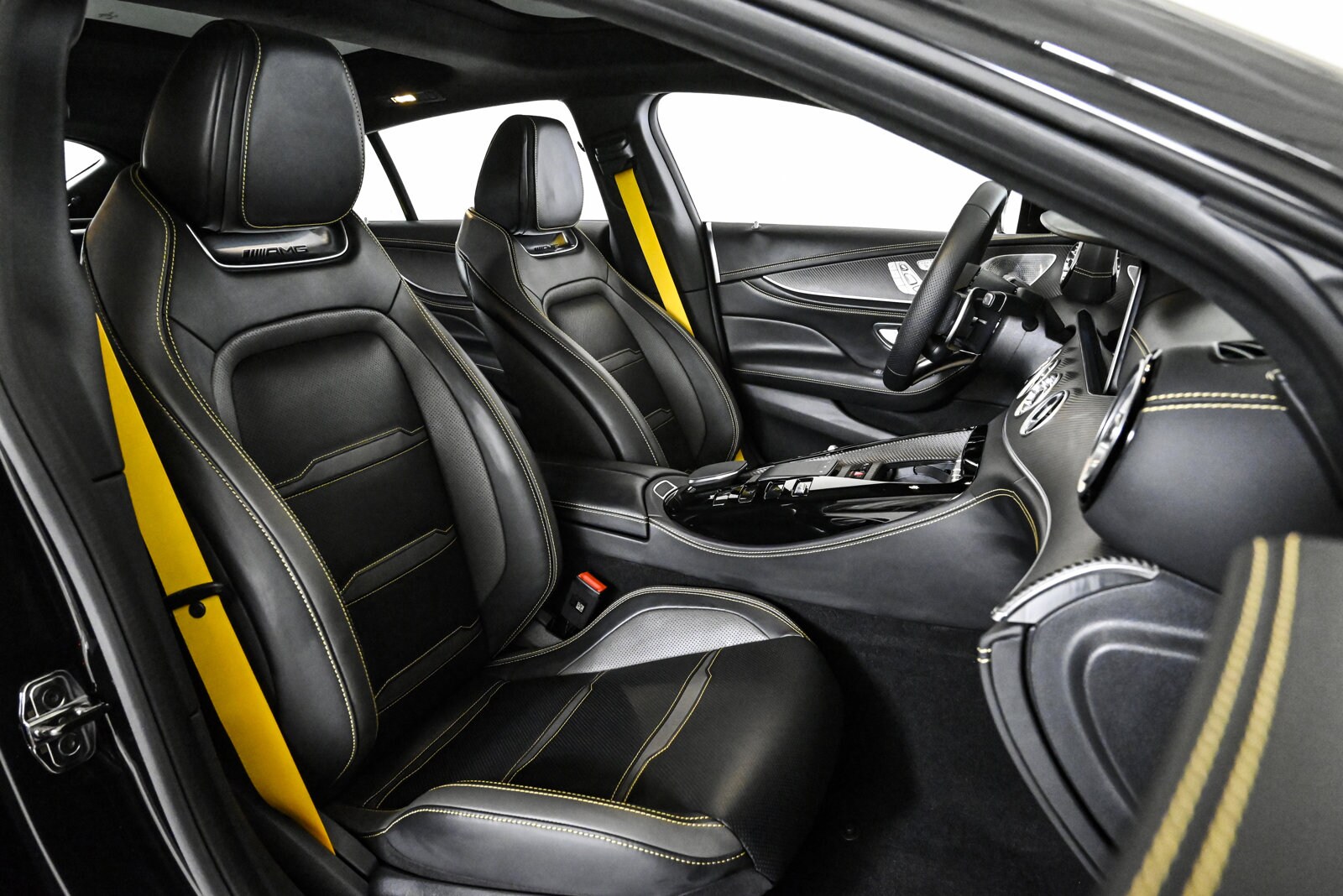 2026 MERCEDES BENZ AMG GT - Image 21