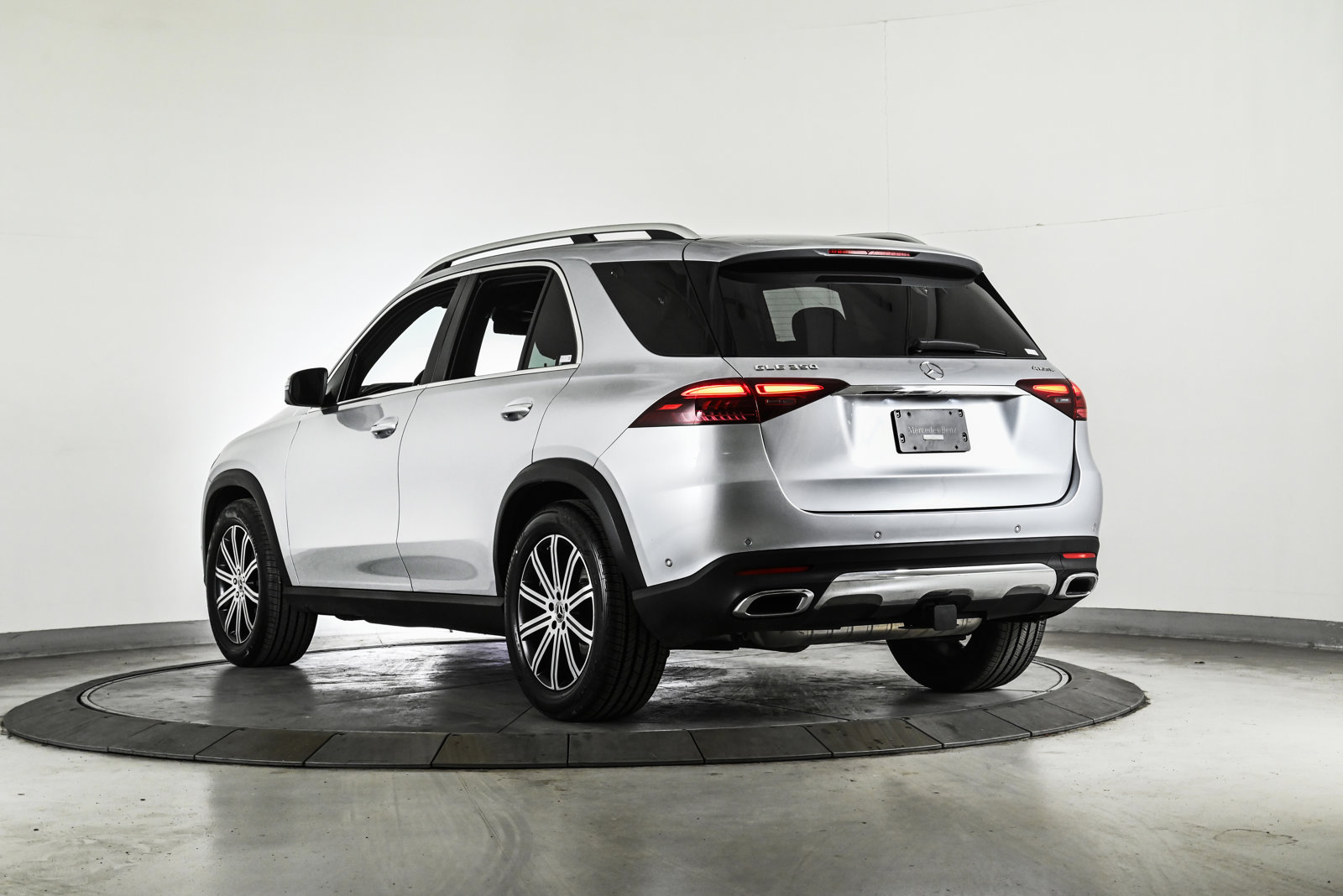 2025 MERCEDES-BENZ GLE-CLASS - Image 8