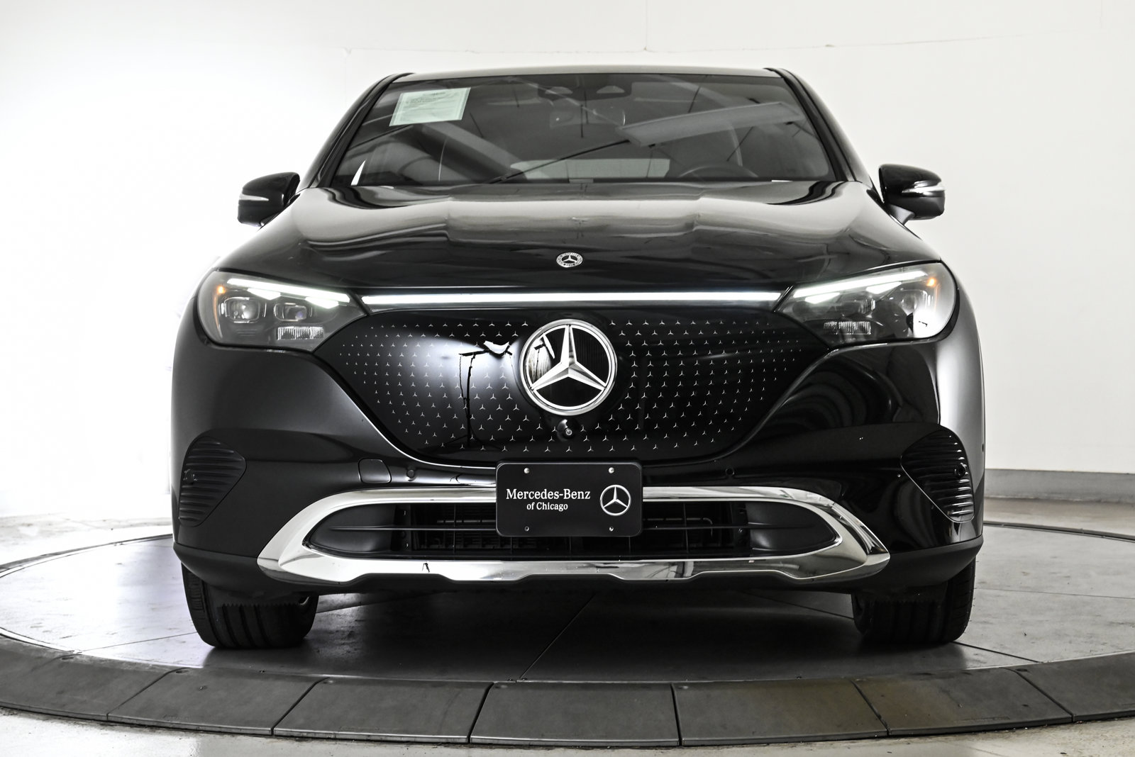 2023 MERCEDES-BENZ EQE-CLASS SUV - Image 2