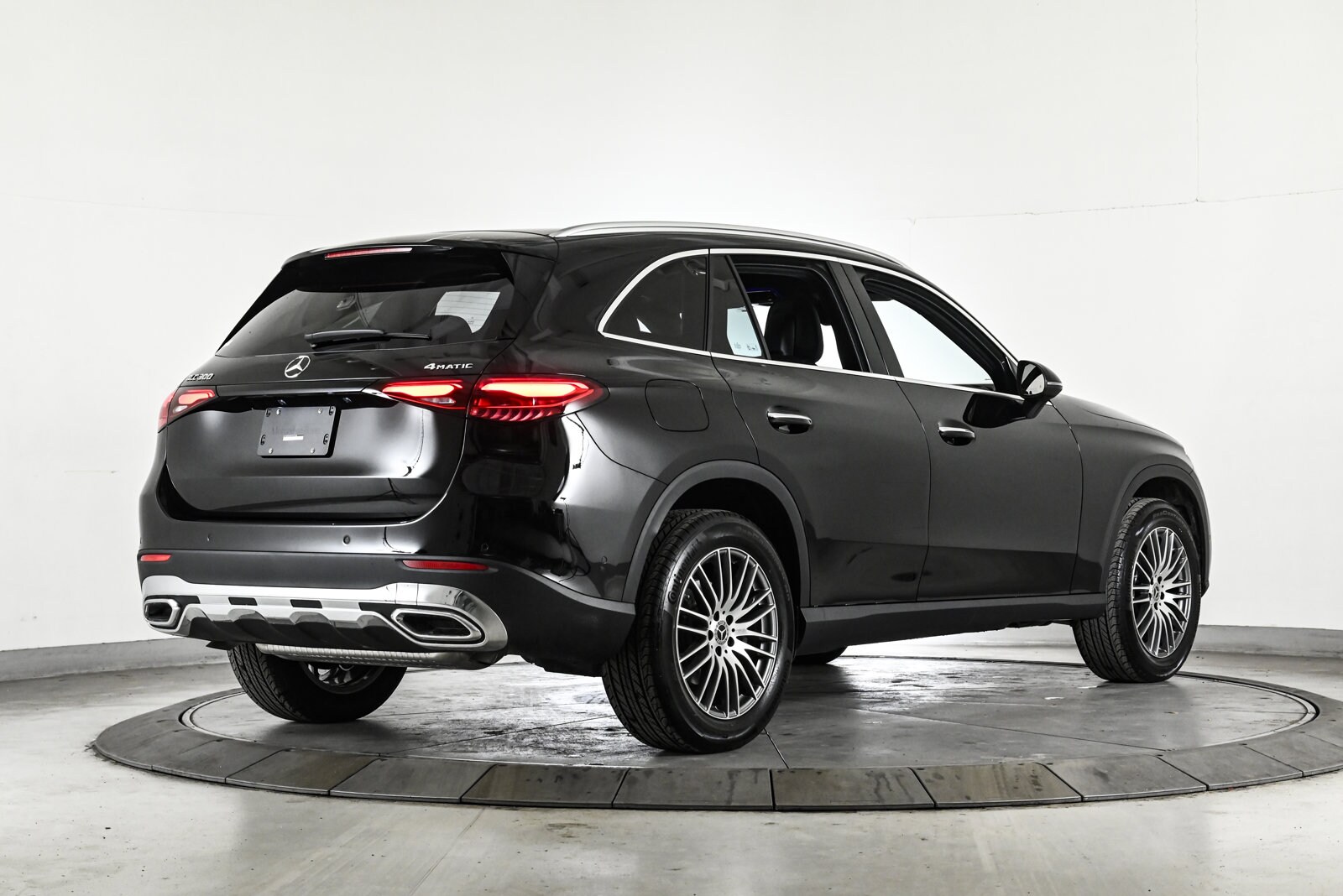2026 MERCEDES-BENZ GLC-CLASS - Image 5