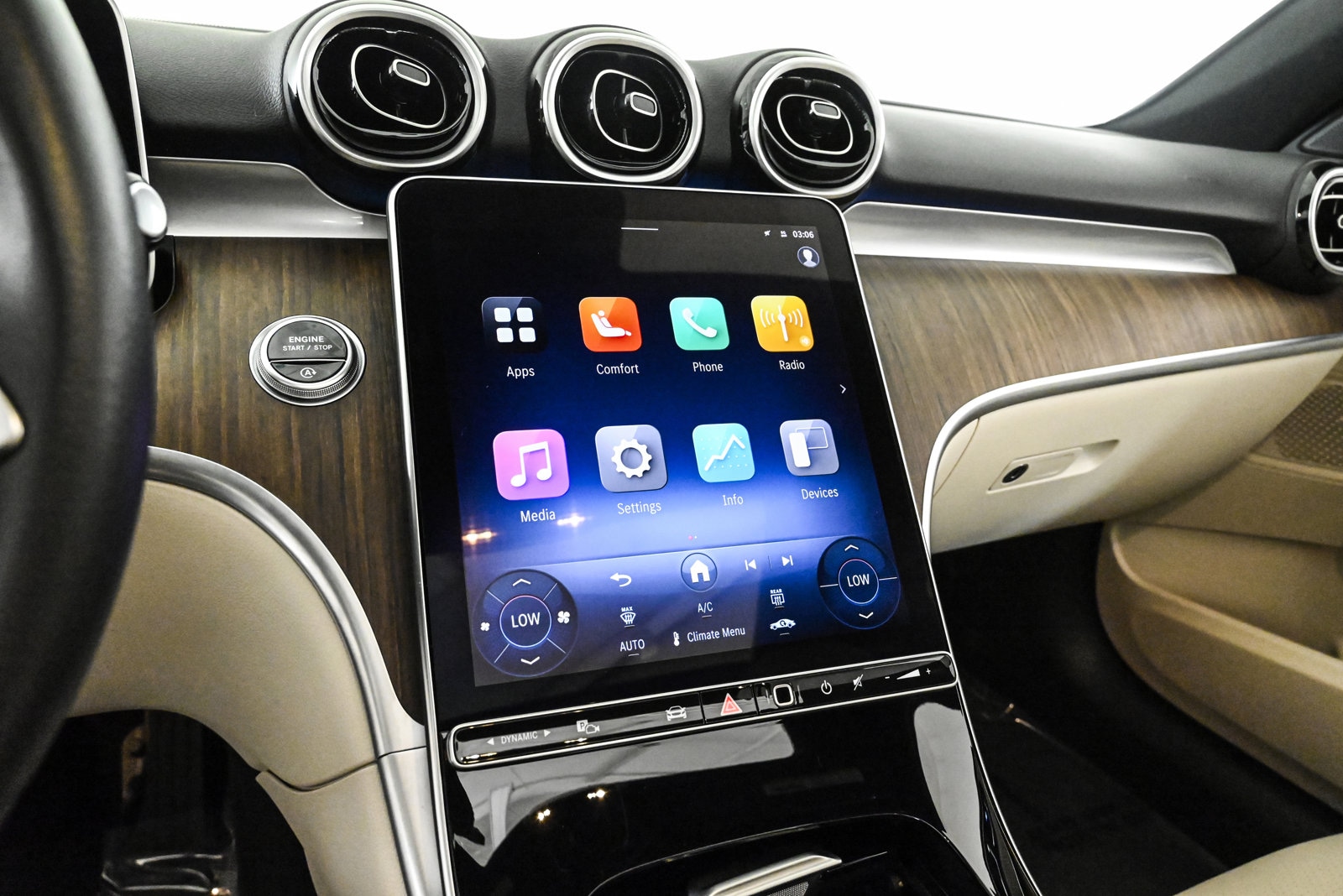 2025 MERCEDES-BENZ C-CLASS - Image 14