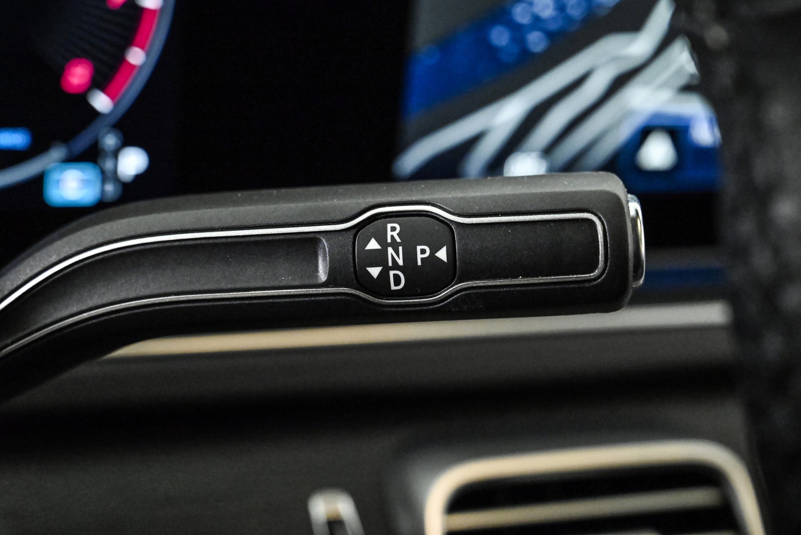 2025 MERCEDES-BENZ GLS-CLASS - Image 12