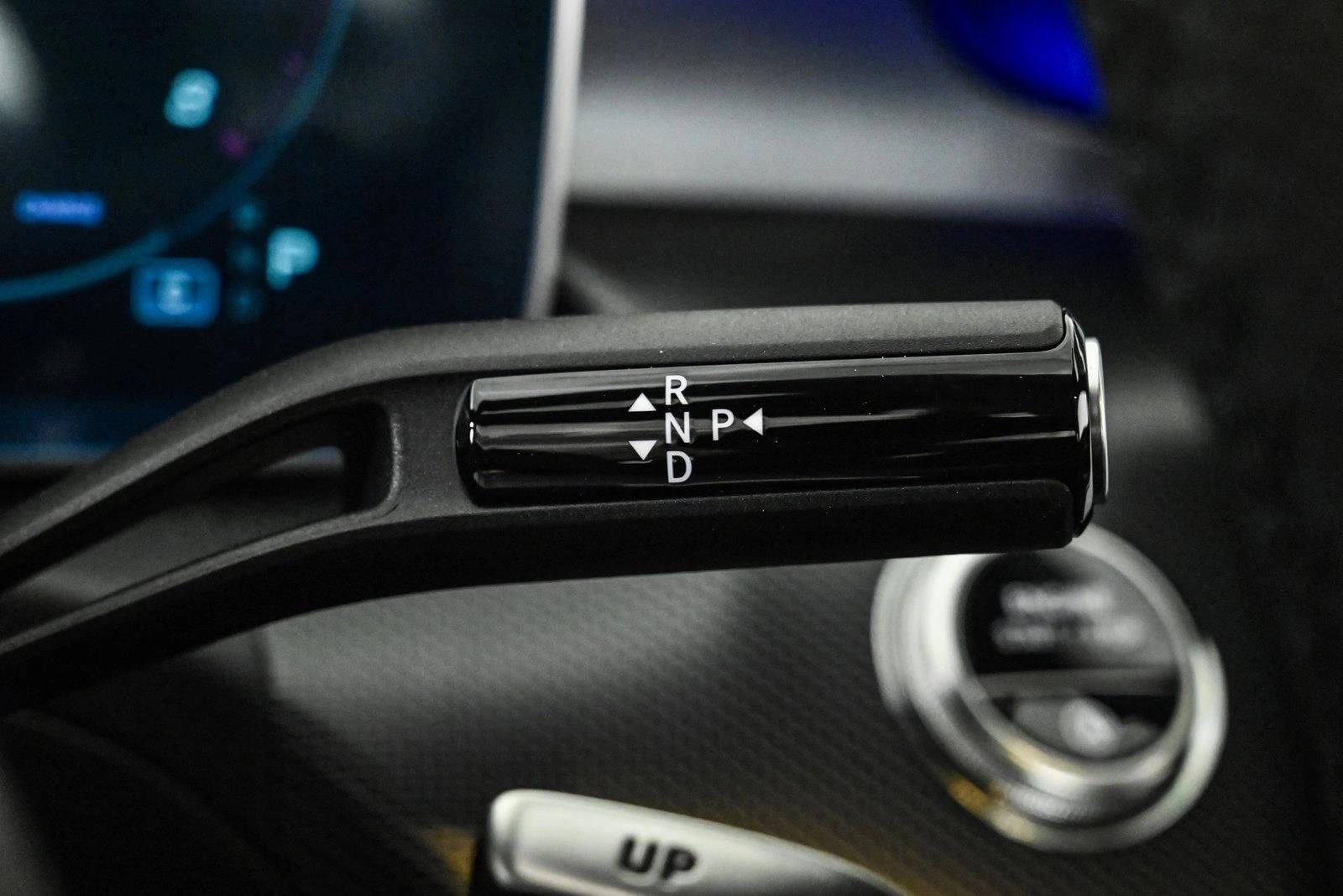 2026 MERCEDES-BENZ C-CLASS - Image 12