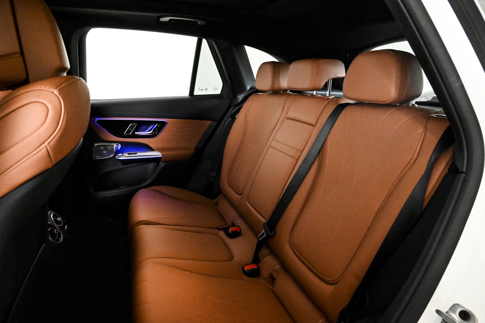 2025 MERCEDES-BENZ GLC-CLASS - Image 9