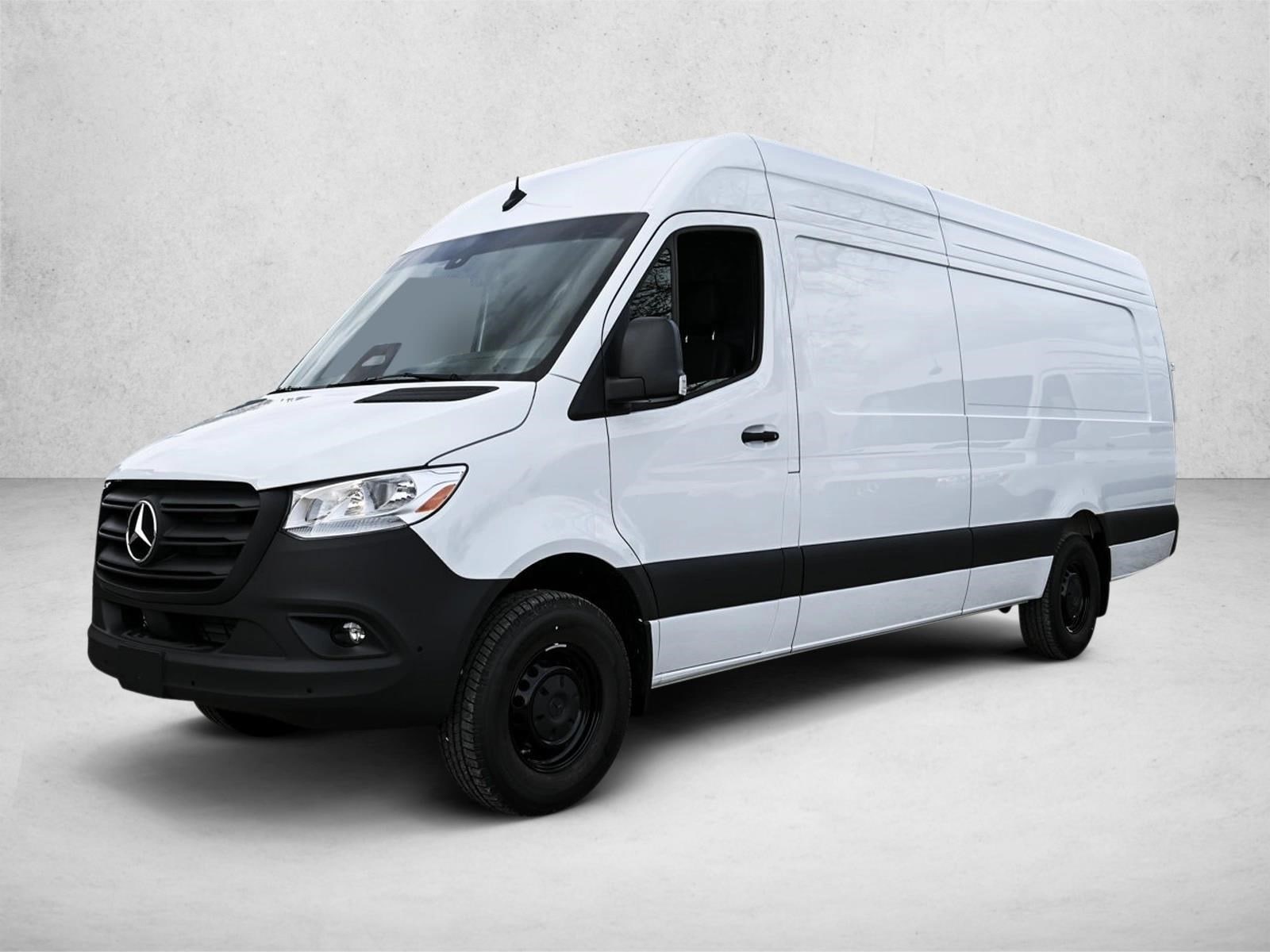 2025 Mercedes-Benz Sprinter Cargo Van Base's photo