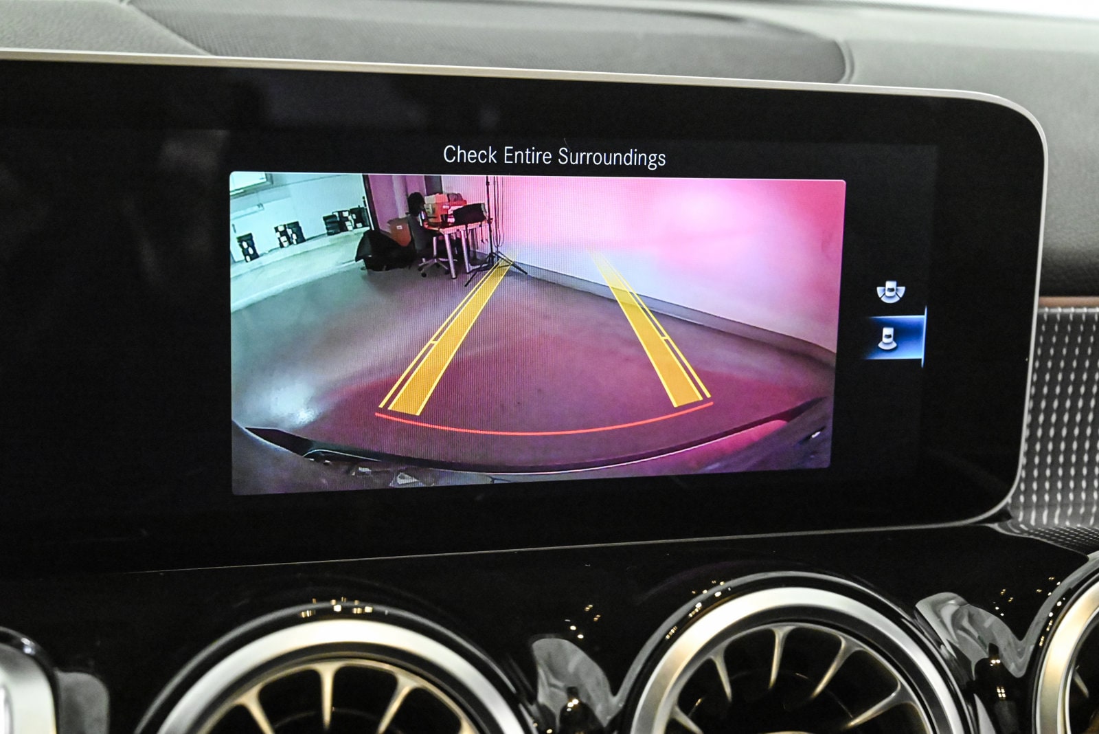 2020 MERCEDES-BENZ GLB-CLASS - Image 15