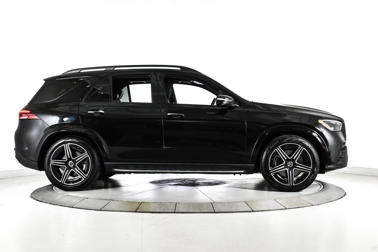 2025 MERCEDES-BENZ GLE-CLASS - Image 4