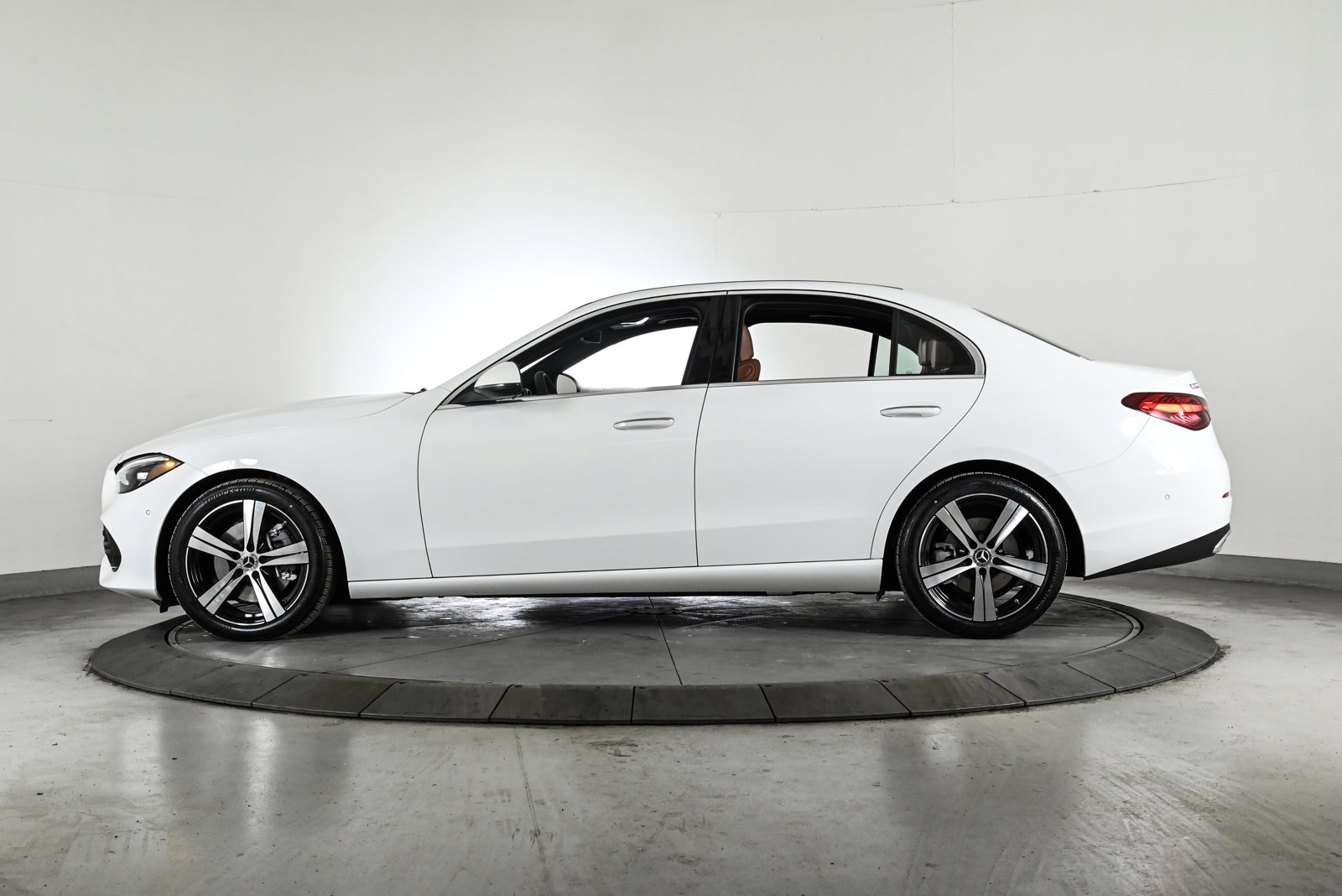 2026 MERCEDES-BENZ C-CLASS - Image 9